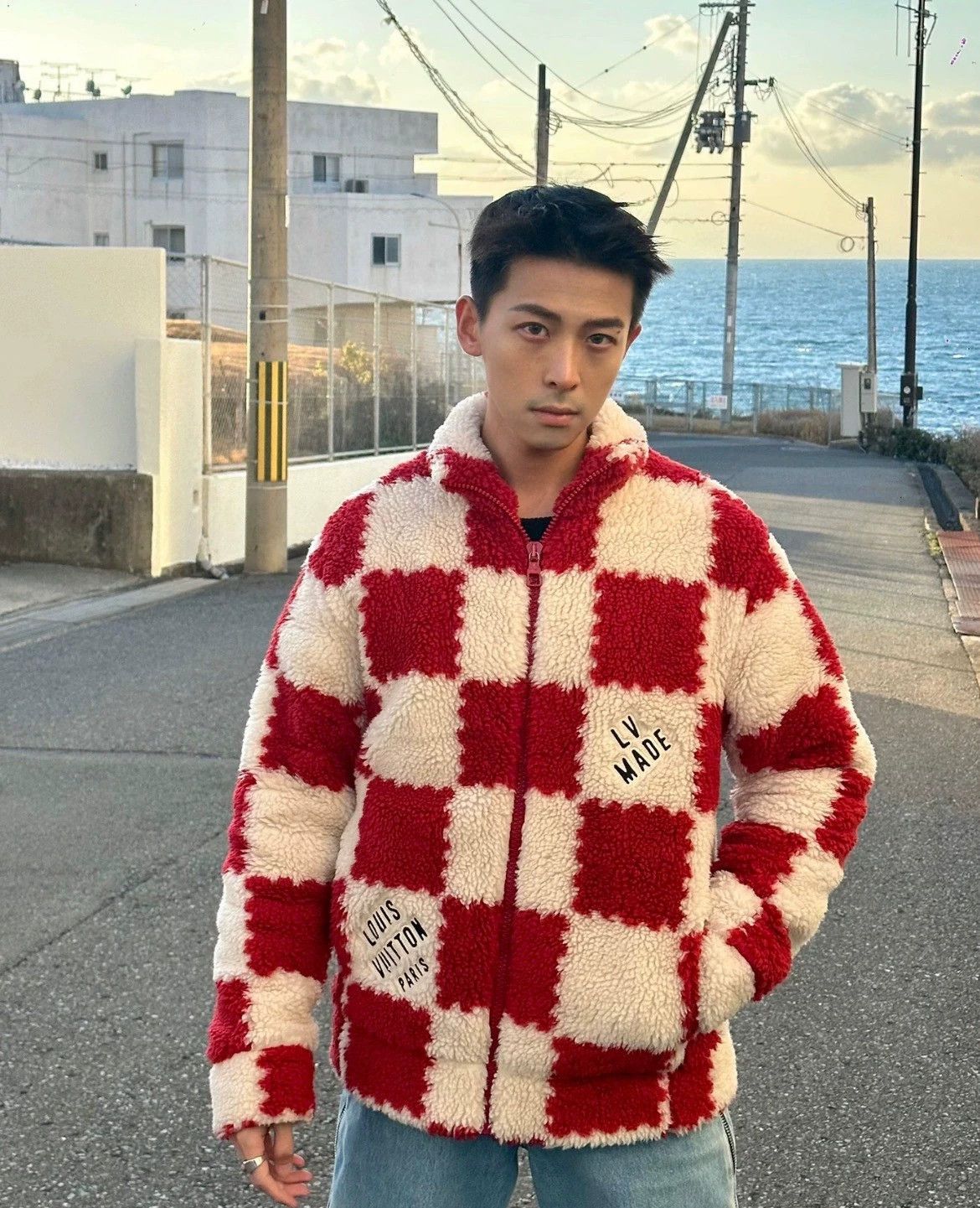 Louis Vuitton lv x nigo2 red and white checkered jacket Size US XL / EU 56 / 4 - 7 Thumbnail