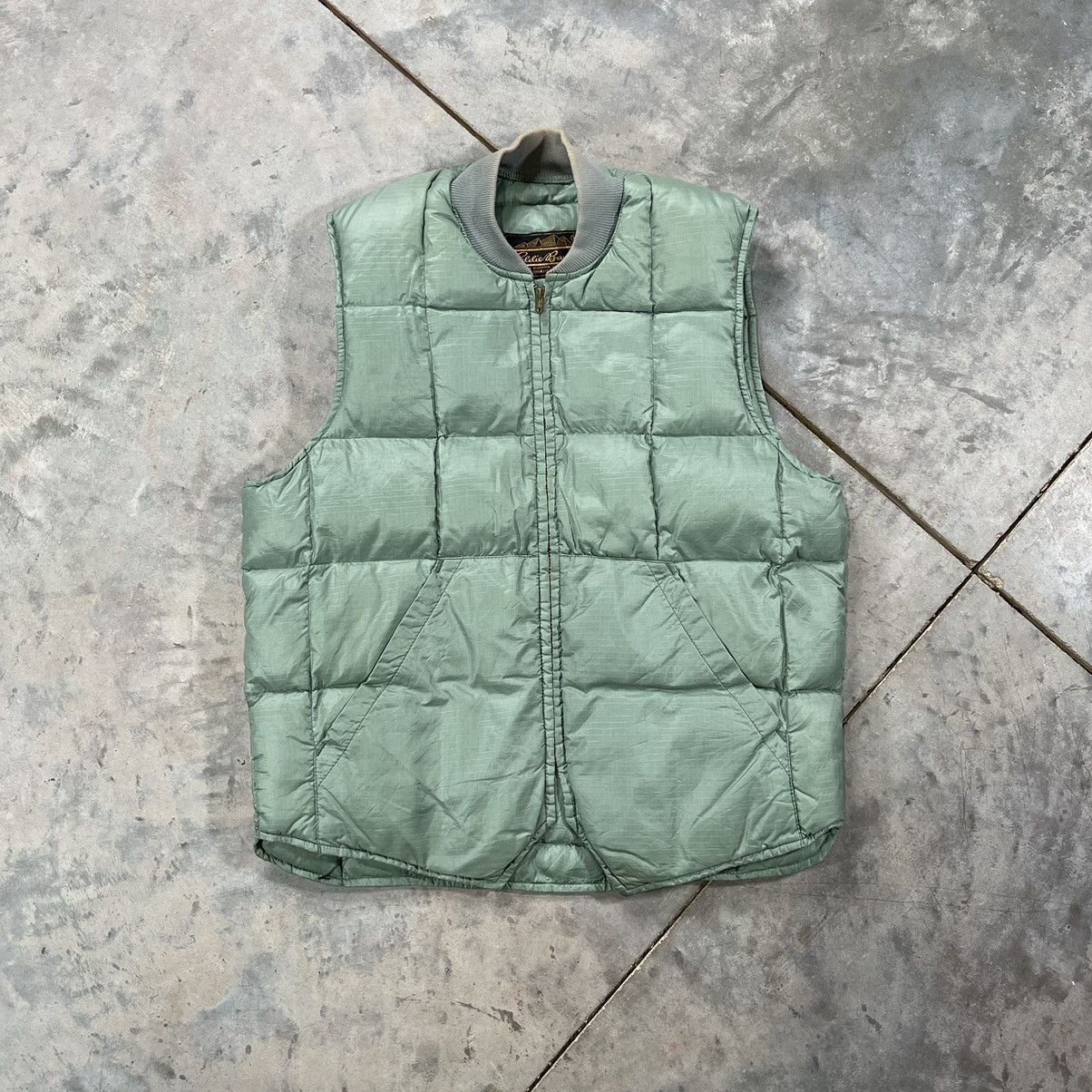 Vintage Vintage Eddie Bauer Quilted Puffer Vest Sage Green 80s