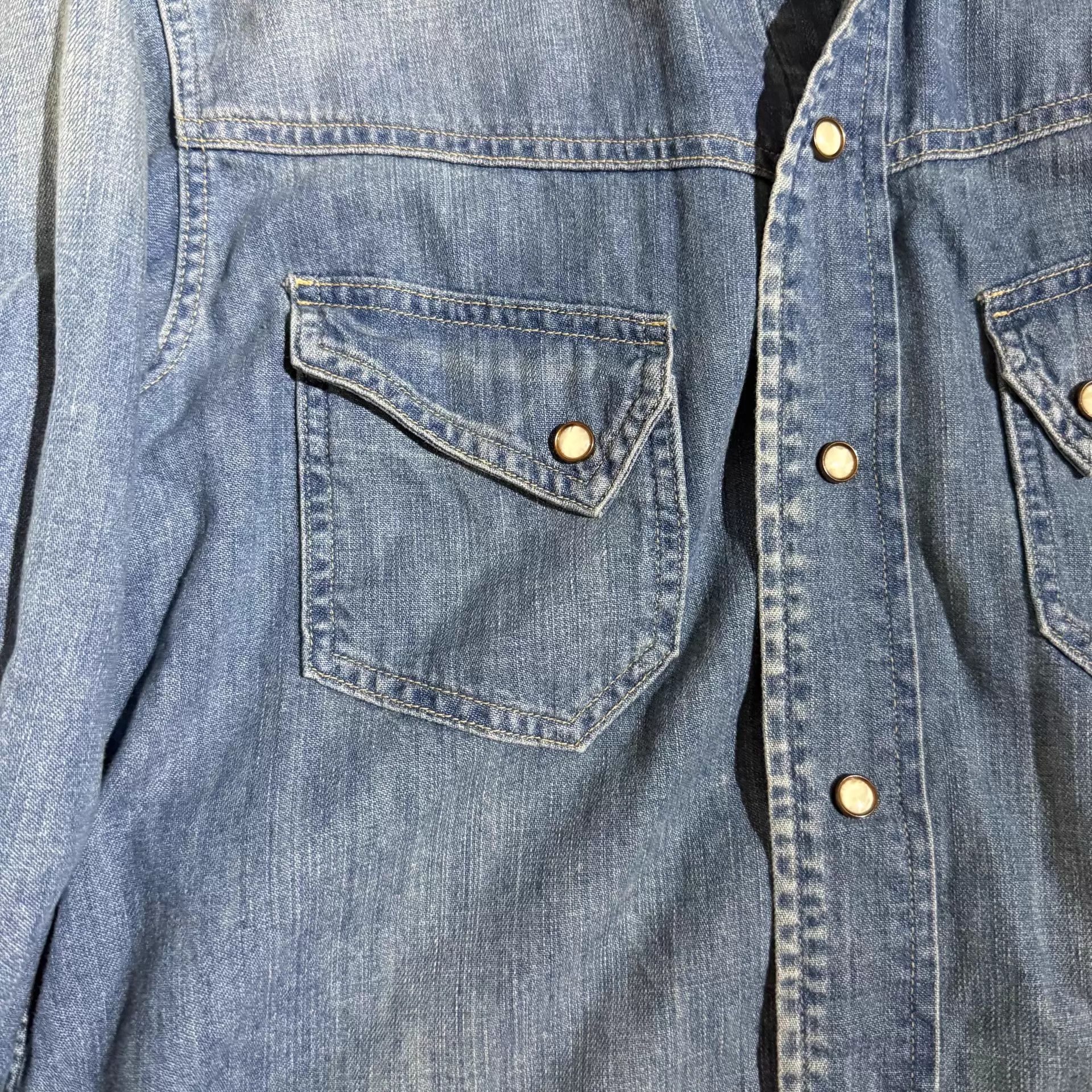 Levi's Levi's Lvc Turkey-Western Wash Denim Shirt S Size US S / EU 44-46 / 1 - 5 Thumbnail