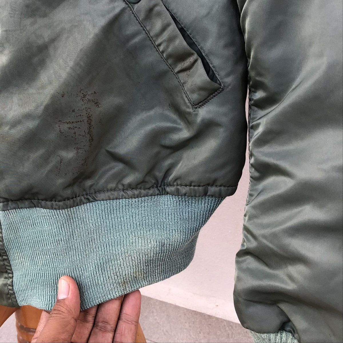 Alpha Industries Vintage Alpha Industries Intermediate Ma-1 Bomber Jacket Size US M / EU 48-50 / 2 - 16 Thumbnail