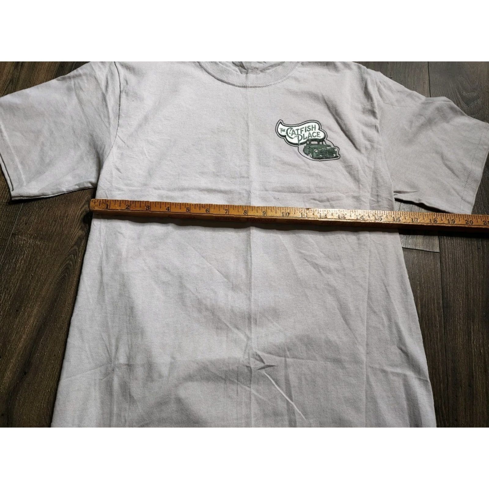 Jerzees JERZEES Graphic Print T-Shirt Mens S Multicolor Florida Fishing Food Catfish Gator Size US S / EU 44-46 / 1 - 2 Thumbnail