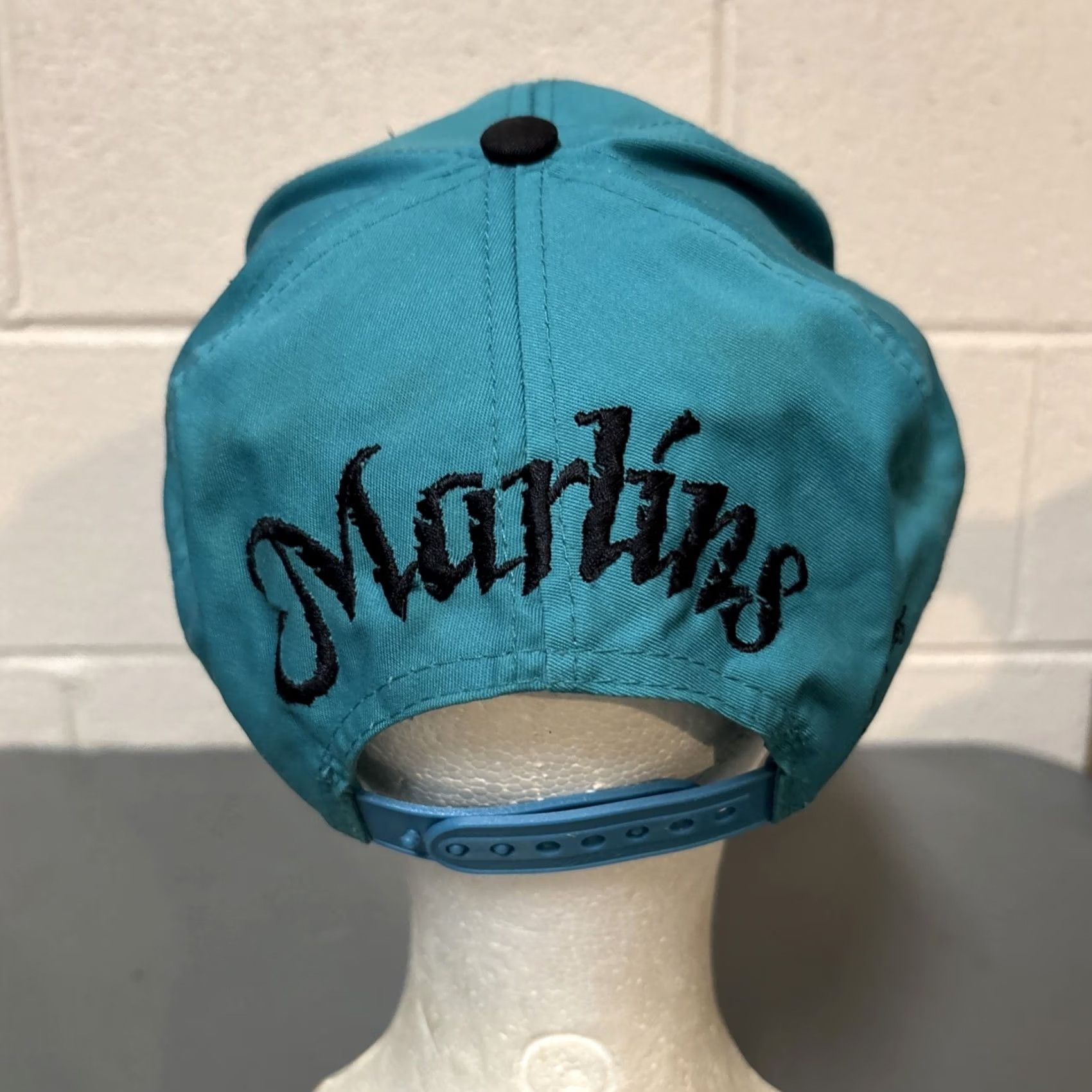 Vintage VINTAGE Signatures Sportswear Florida Marlins Blue Snap Back Hat Cap OSFA Arch logo Mens Size ONE SIZE - 5 Thumbnail