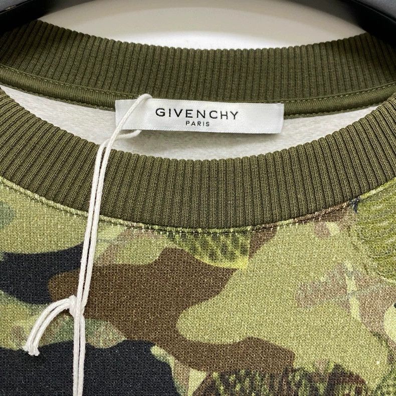 Givenchy Givenchy Bullet Screen Camo Sweatshirt, L Size US L / EU 52-54 / 3 - 3 Thumbnail