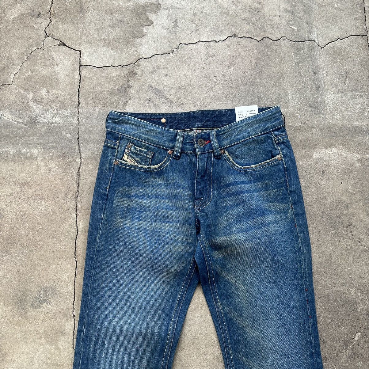 Diesel Y2K Diesel Denim Flared Jeans Vintage 90s Size 25" / US 0 / IT 36 - 6 Thumbnail