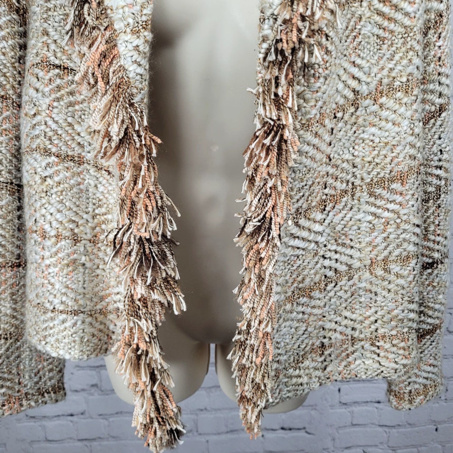 Vintage Chico's Jacket Women Short Open Collared Fringe Bohemian Unlined Beige Brown Wool Alpaca Blend 1 US 8 Regular Size Size XS / US 0-2 / IT 36-38 - 7 Thumbnail
