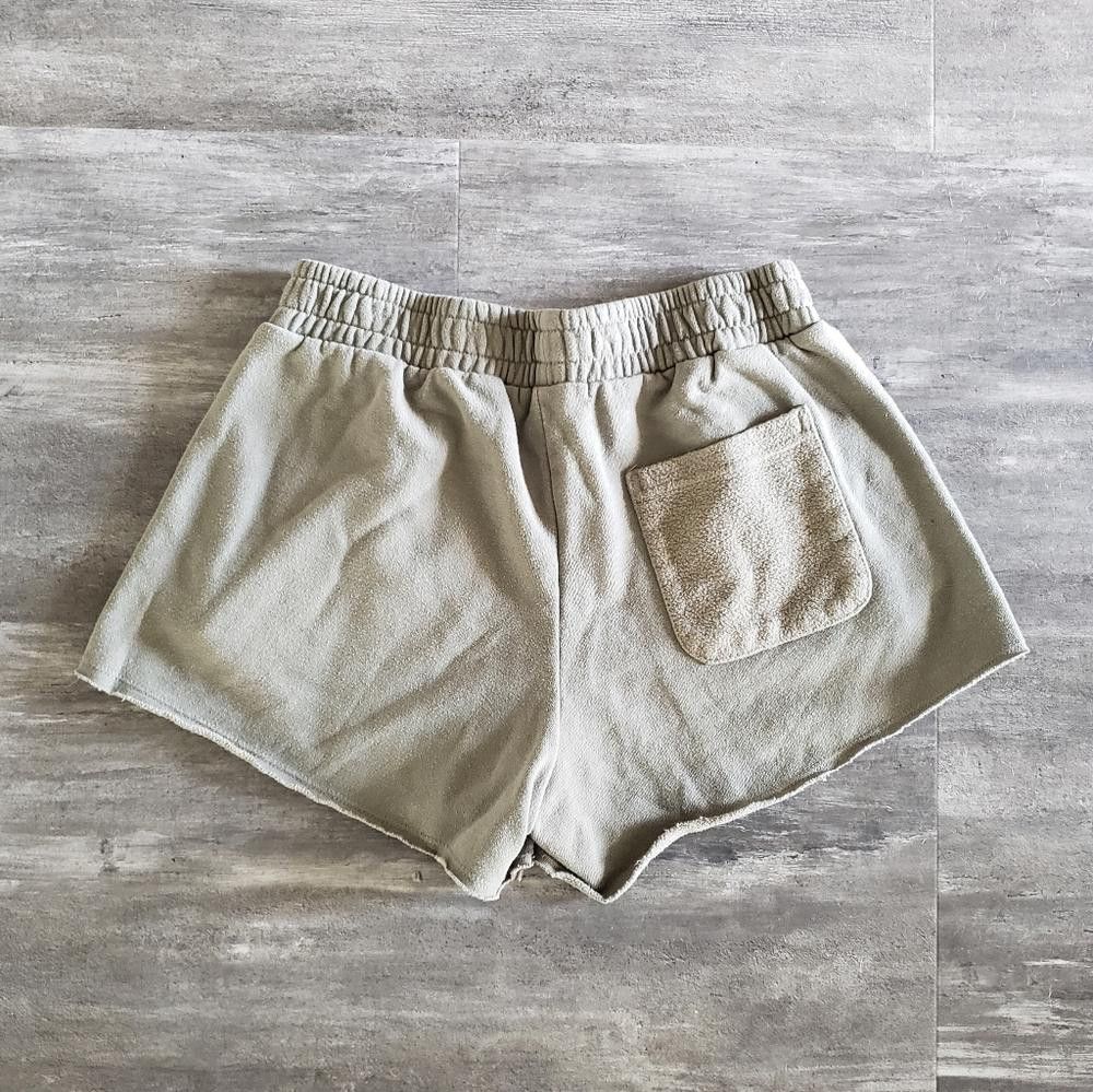 Forever 21 Olive High Waisted F21 Sweat Short Size 32" / US 10 / IT 46 - 2 Thumbnail