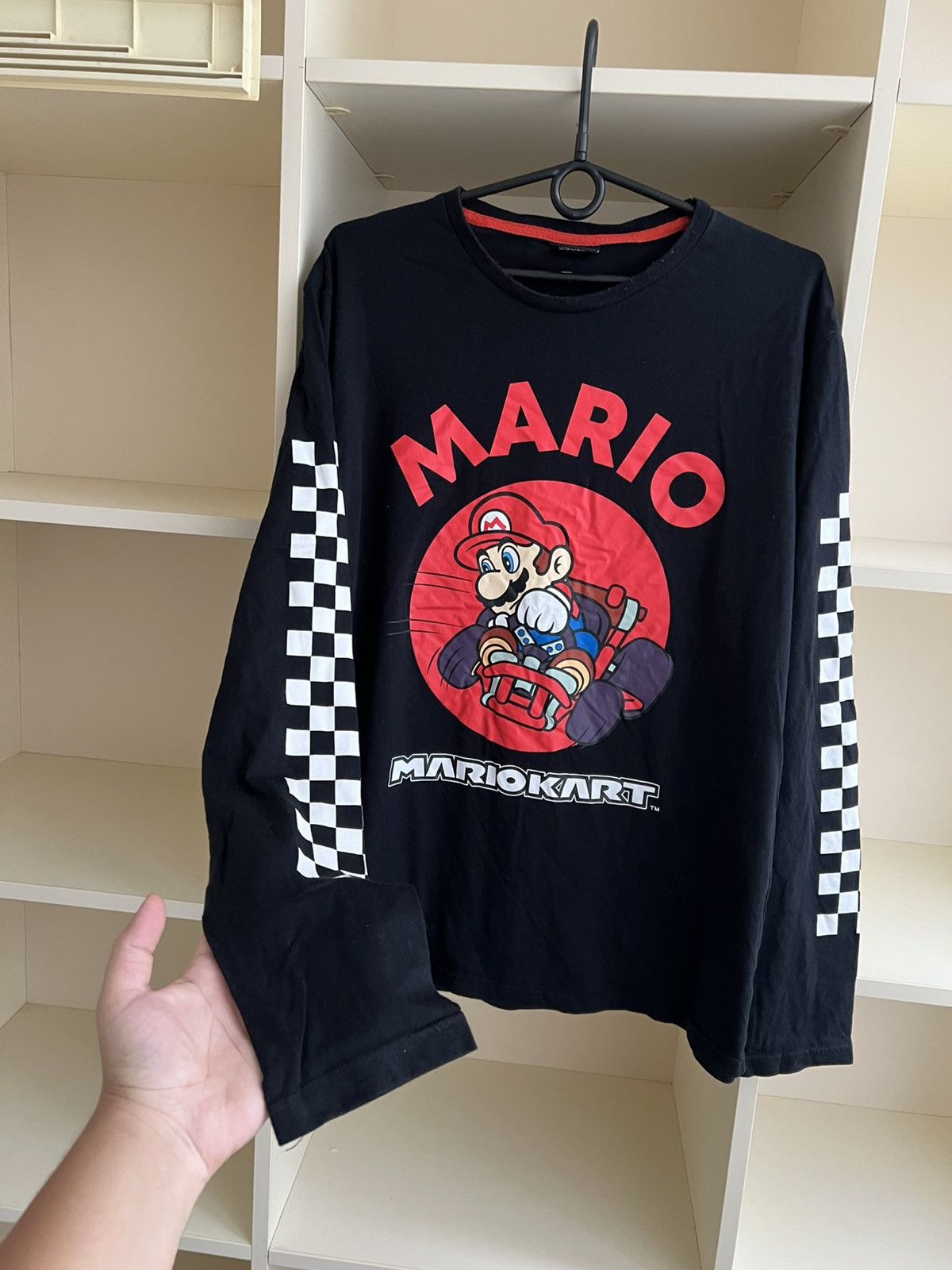 Nintendo Super Mario Nintendo Long Sleeve Tee Games Movie Size US L / EU 52-54 / 3 - 15 Thumbnail