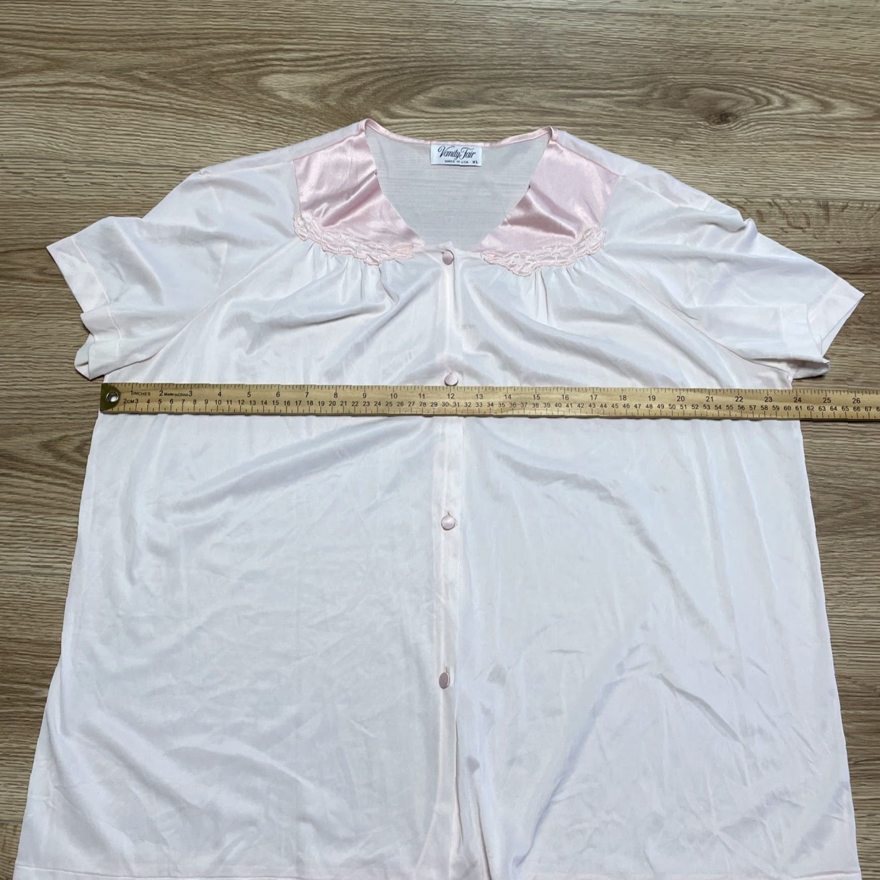 Vintage VINTAGE Vanity Fair Pajama Top Womens XL Pink Nylon Short Sleeve Button V-Neck Sheer Sleepwear Size XL / US 12-14 / IT 48-50 - 5 Thumbnail