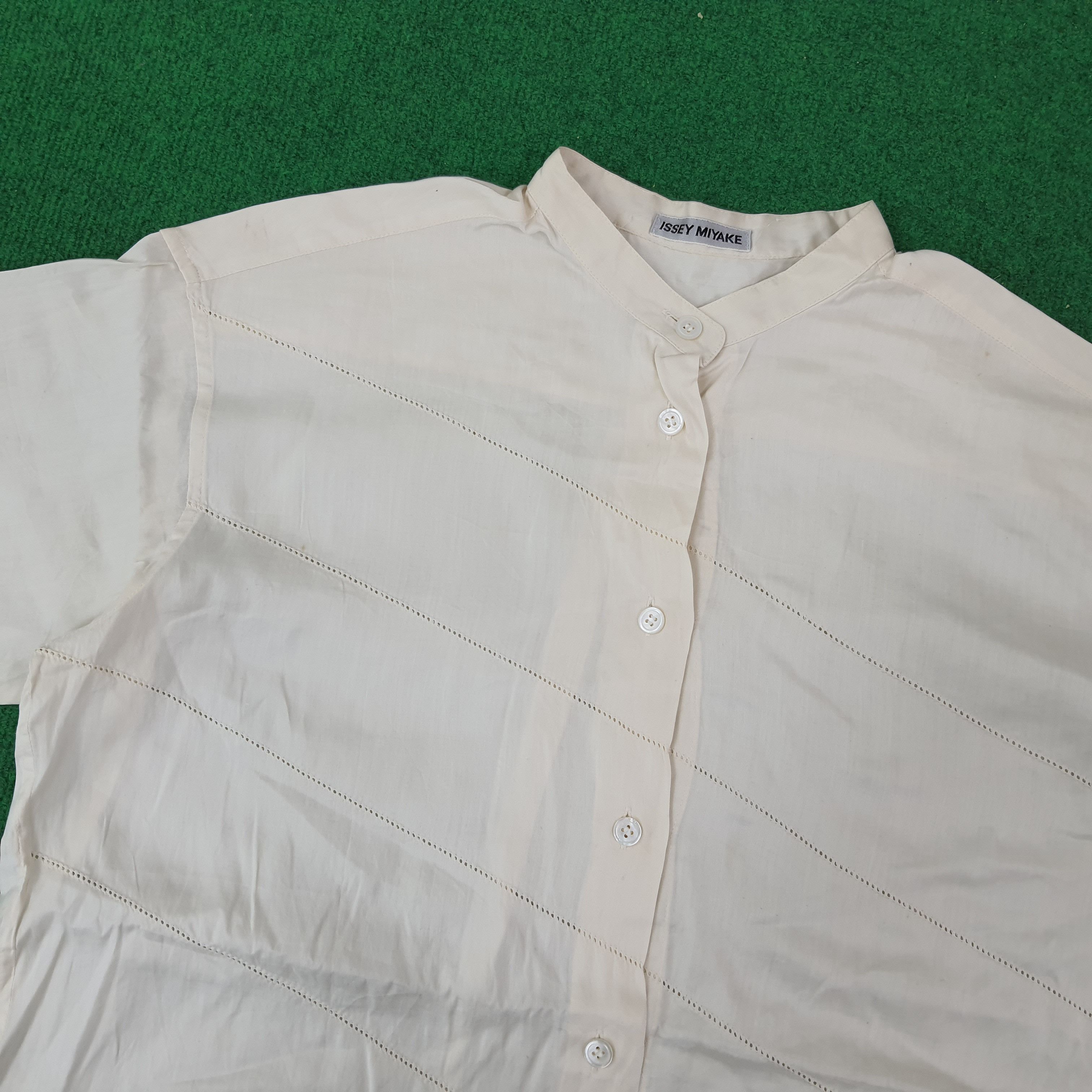 Issey Miyake Vintage Issey Miyake Japan Designer Button Up Shirt C223N53 Size US M / EU 48-50 / 2 - 2 Thumbnail