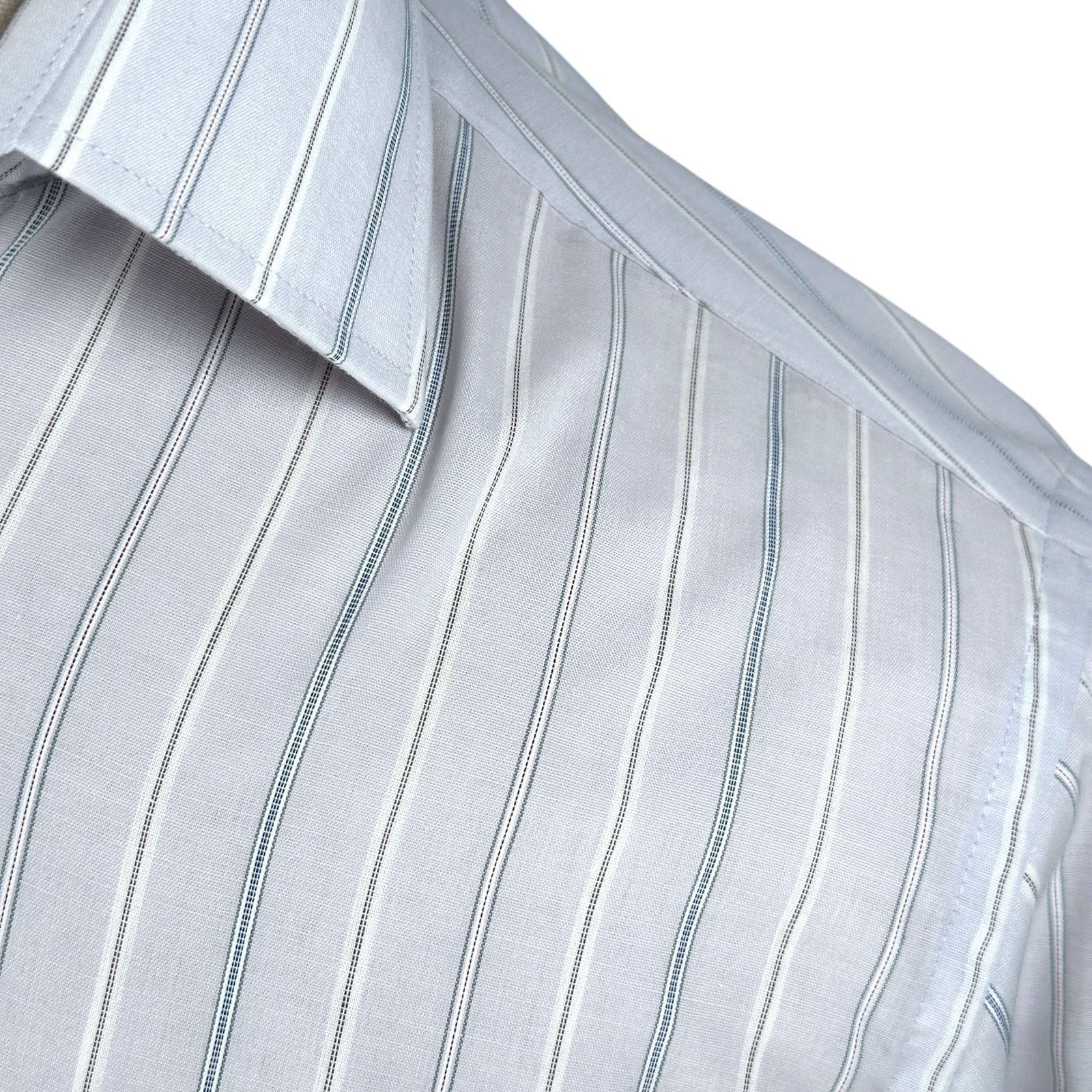 Other Yves Saint Laurent Dress Shirt Men’s 14.5 32-33 Blue Button Size US M / EU 48-50 / 2 - 3 Thumbnail