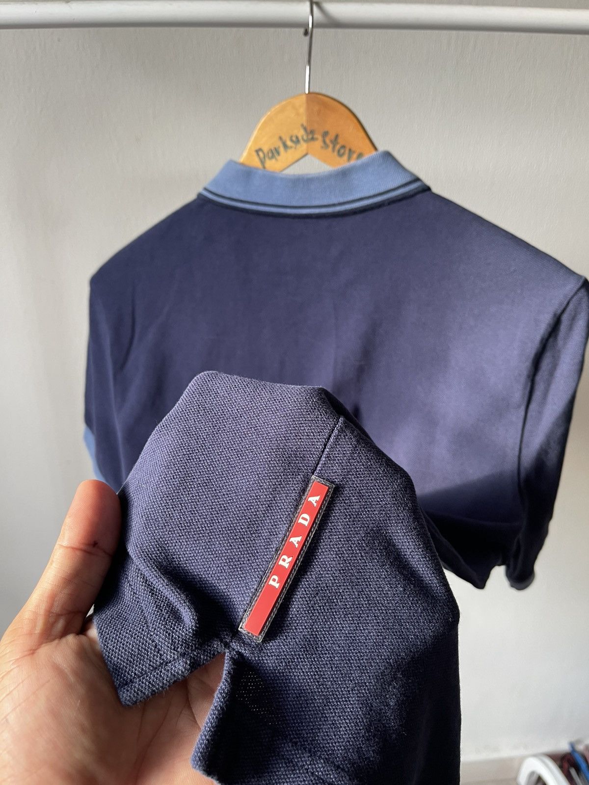 Prada Prada Side Logo Polo Shirt Size US M / EU 48-50 / 2 - 7 Thumbnail