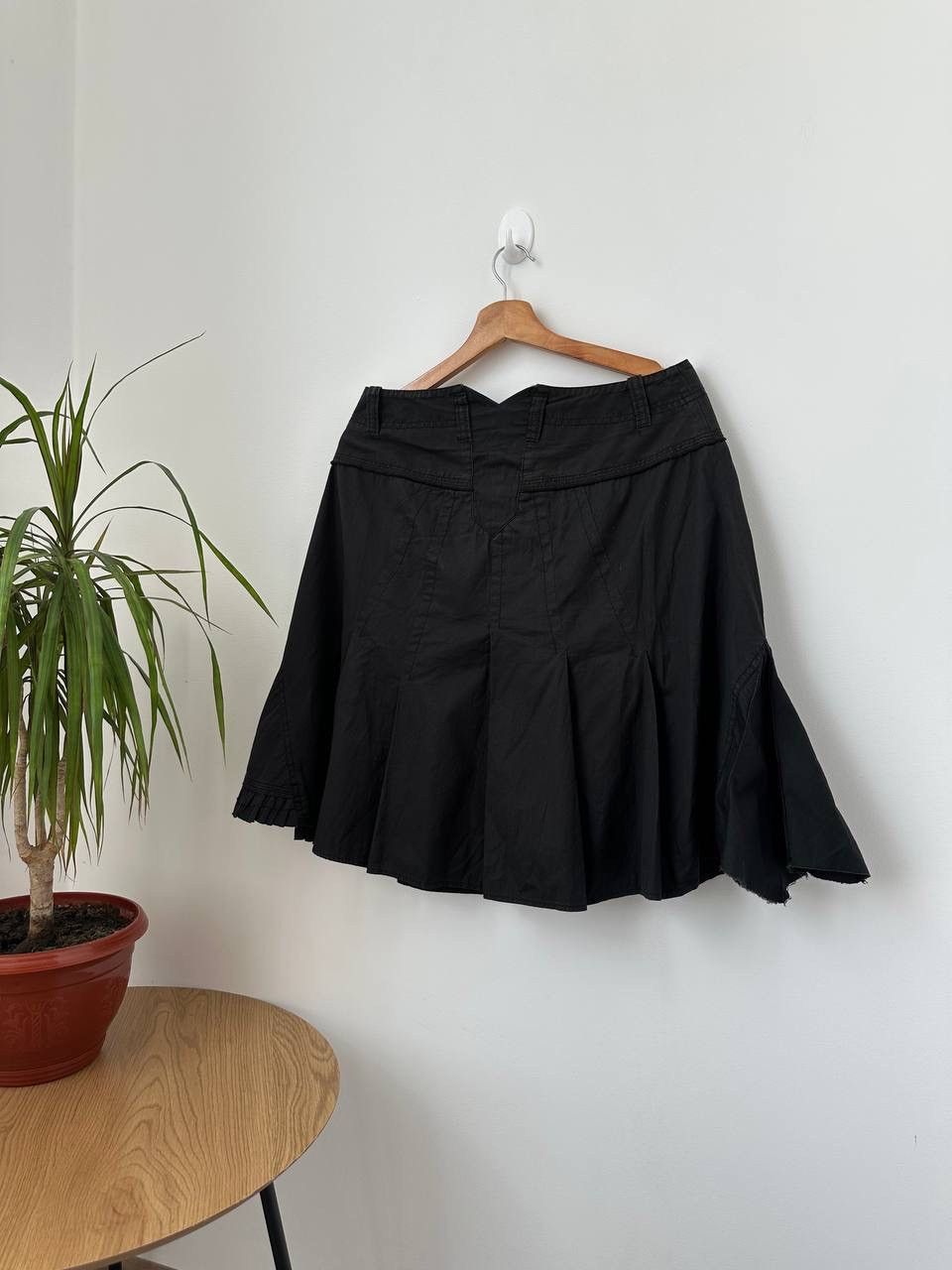 Japanese Brand × Vintage Vintage IKKS Womens Black Avant Garde Cargo Black Mini Skirt Size 30" / US 8 / IT 44 - 12 Thumbnail