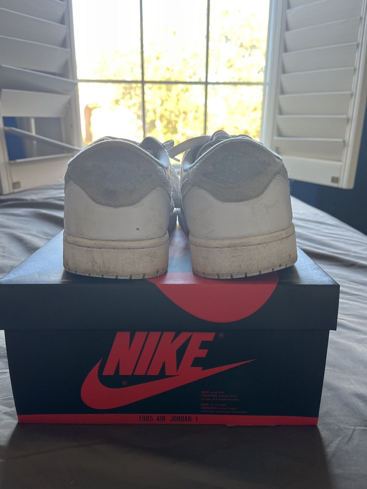 Jordan Brand × Nike Jordan neutral gray 1 lows Size US 10.5 / EU 43-44 - 4 Thumbnail
