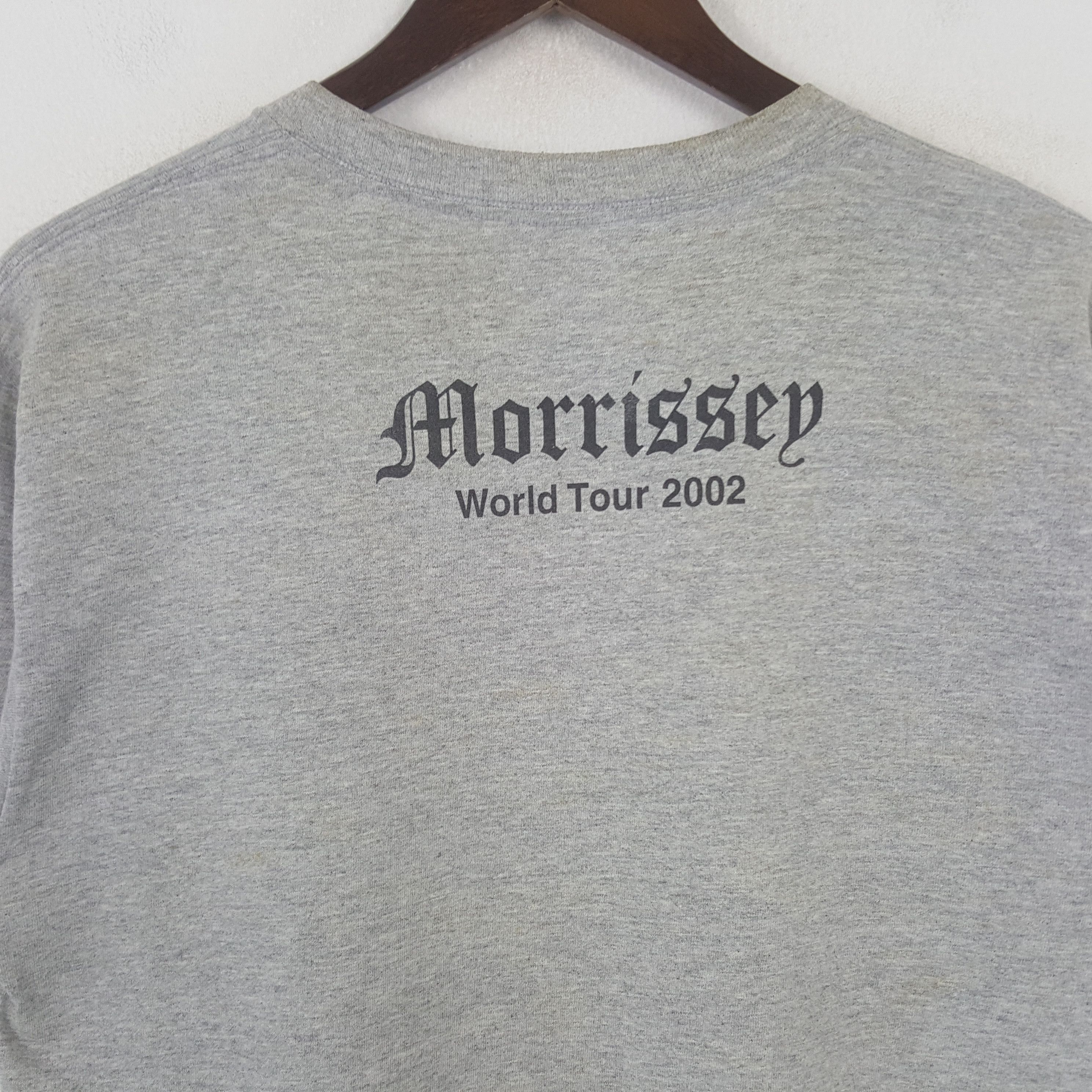 Band Tees Vintage Morrissey 2002 Yummy Concert Tour Tshirt Size US M / EU 48-50 / 2 - 4 Thumbnail