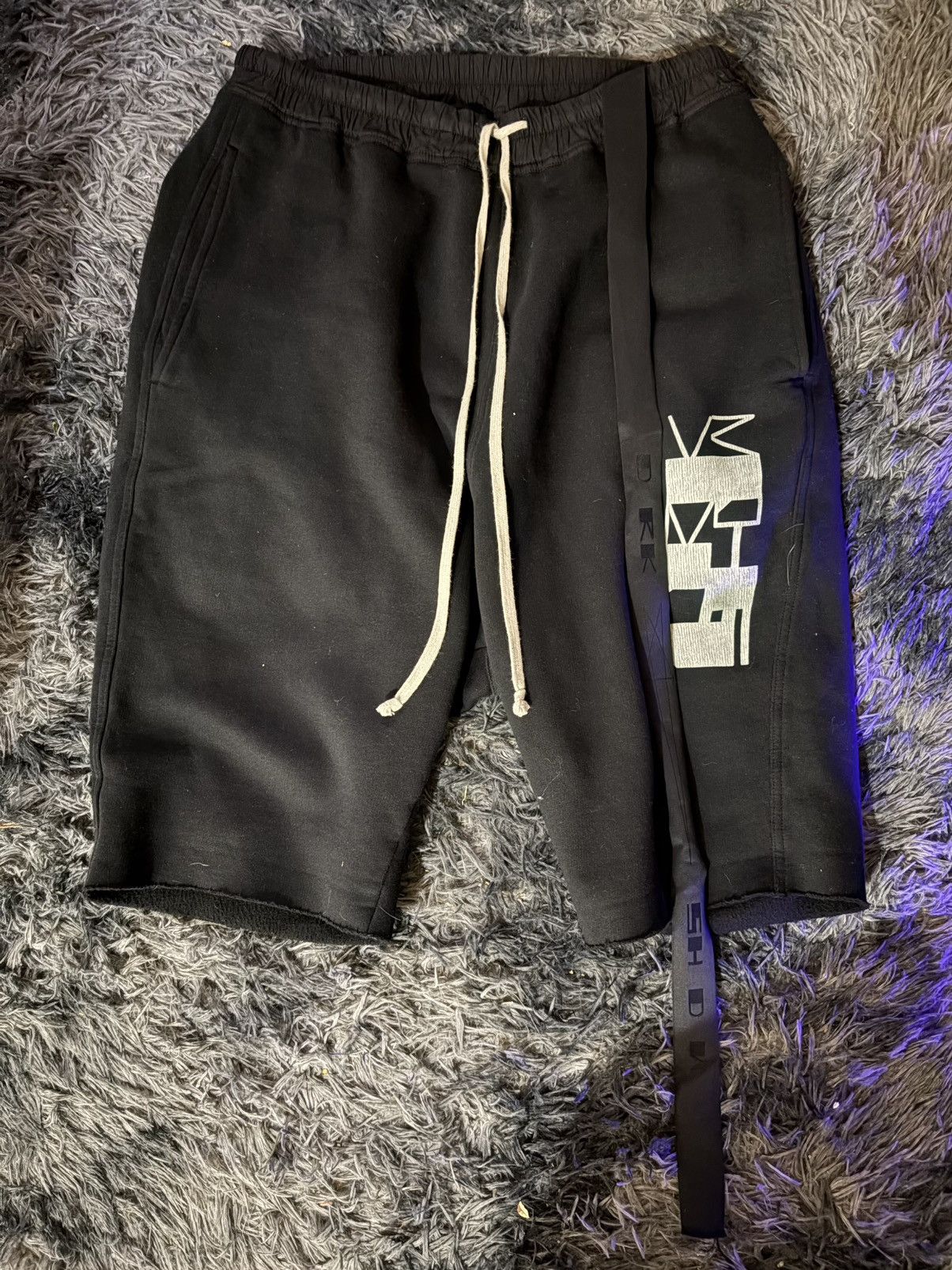 Rick Owens Rick Owens Drkshdw DU01B7373 Black Sweat Shorts Size S Size US 32 / EU 48 - 5 Thumbnail