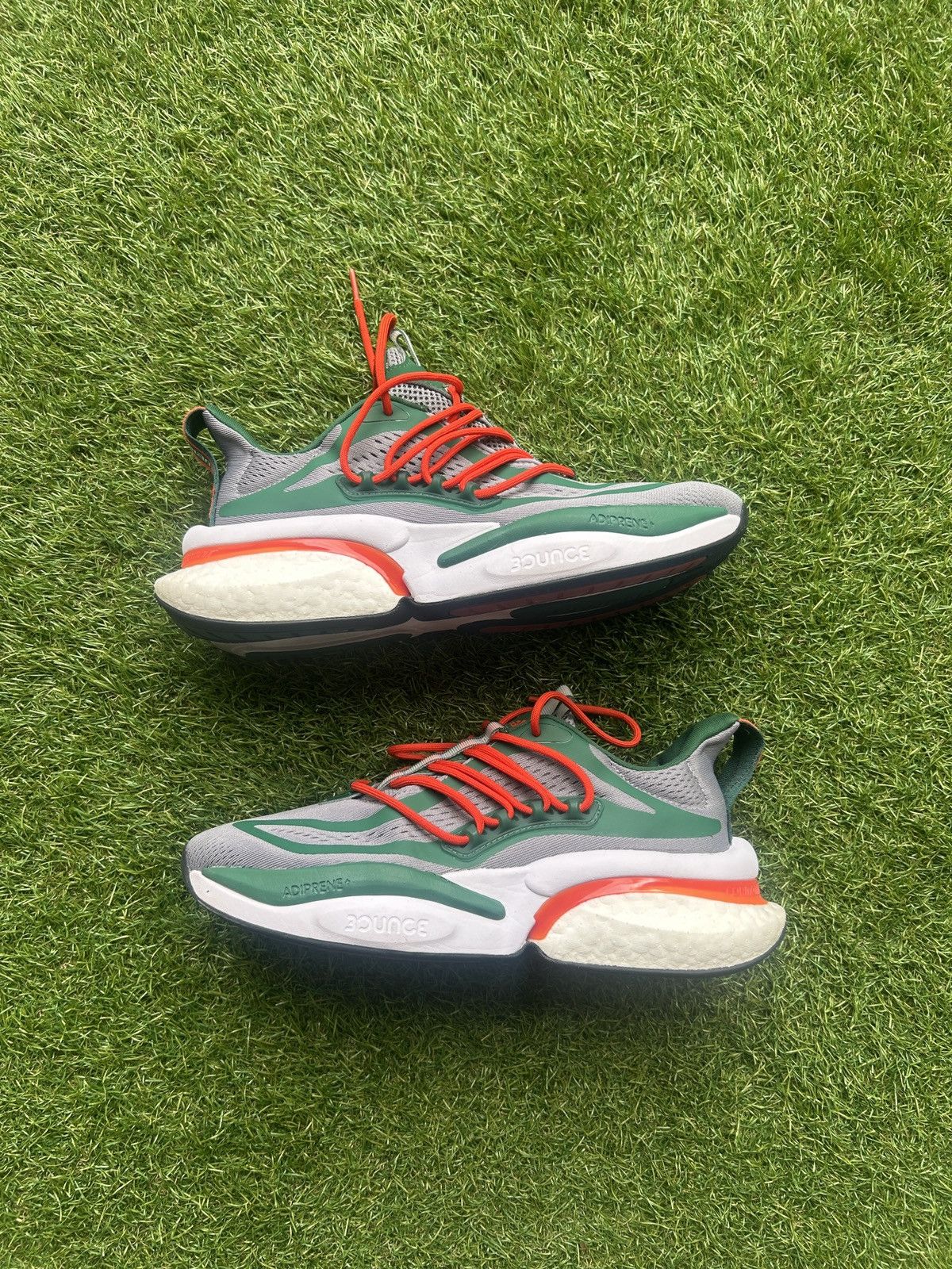 Adidas adidas Alphaboost V1 NCAA Pack - Miami Size US 7 / EU 40 - 1 Thumbnail
