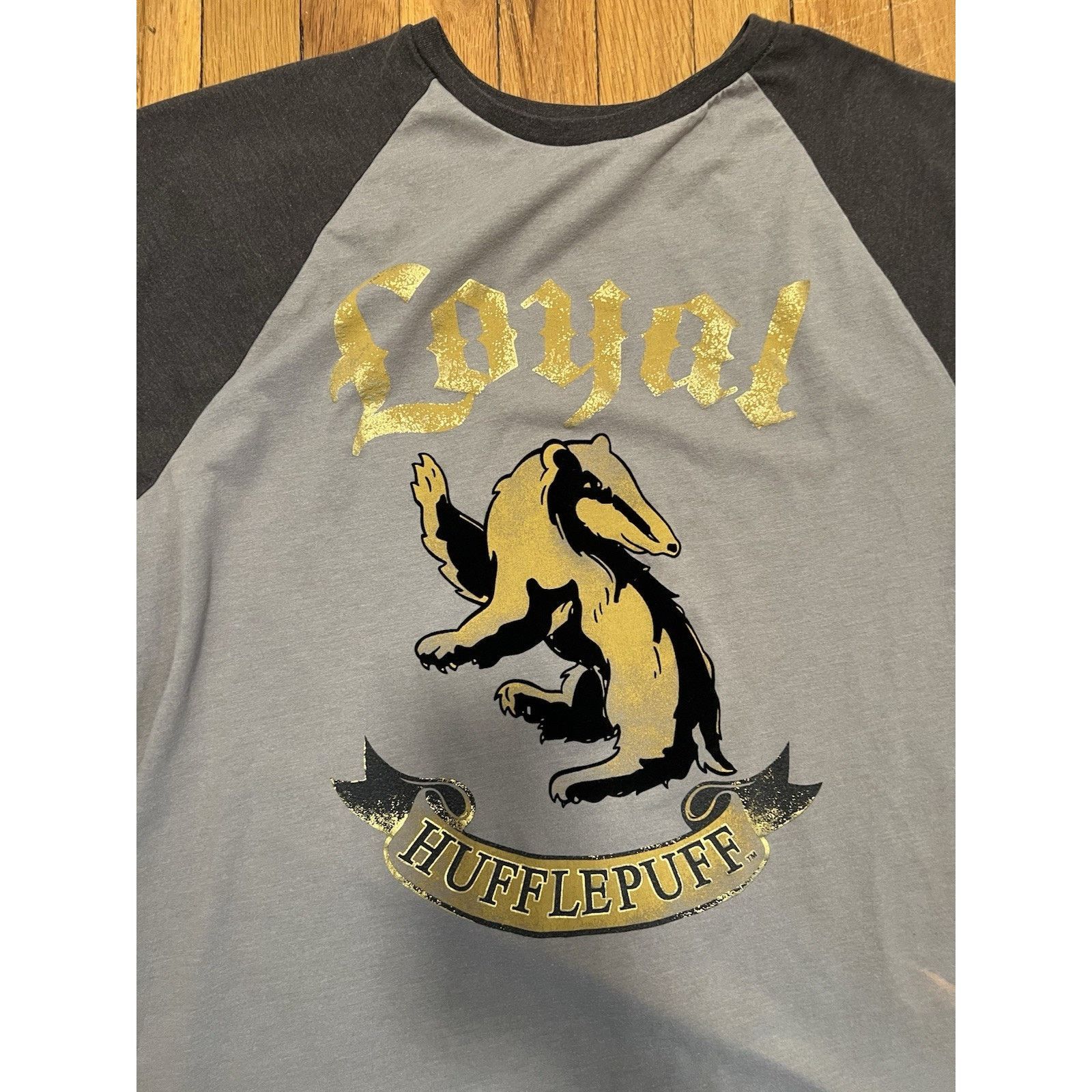 Harry Rosen Harry Potter Hufflepuff Loyal Badger T Shirt Cond XL A003102 Size US XL / EU 56 / 4 - 3 Thumbnail