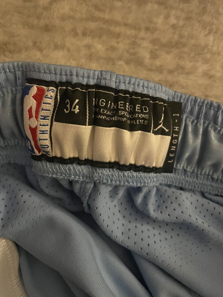 Jordan Brand Official NBA Memphis Grizzlies Jordan Game Shorts Size US 34 / EU 50 - 4 Thumbnail