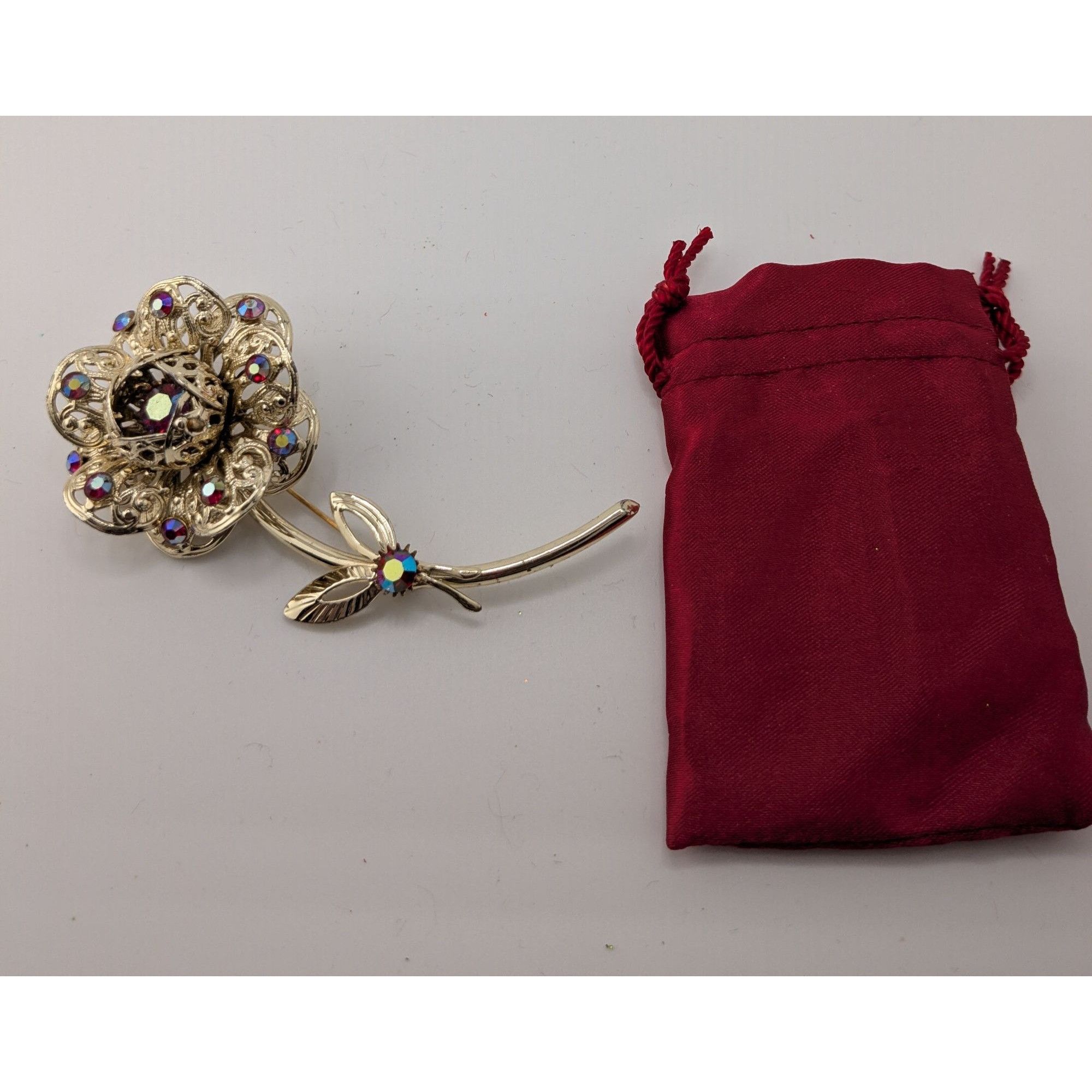 Other Vintage Sarah Coventry Flower Brooch With Gold Tone Aurora B Size ONE SIZE - 8 Thumbnail