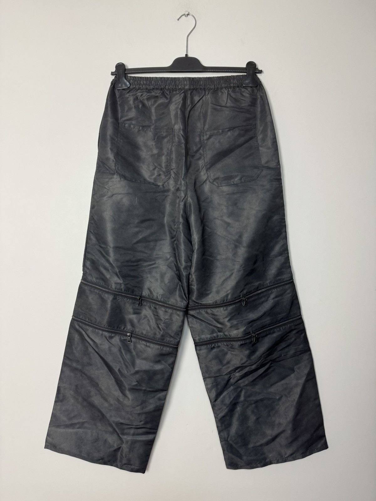 Y/Project BNWT Y/Project FW23 Runaway Black Nylon Zip Baggy Pants Size US 30 / EU 46 - 7 Thumbnail