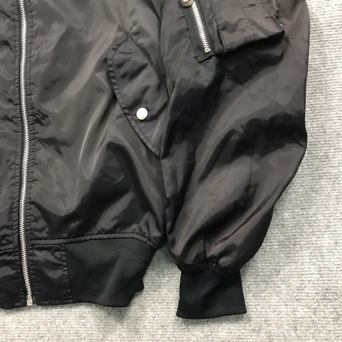 Japanese Brand BOMBER OVER CAR DESIGN LIGHT JACKET Size US M / EU 48-50 / 2 - 4 Thumbnail