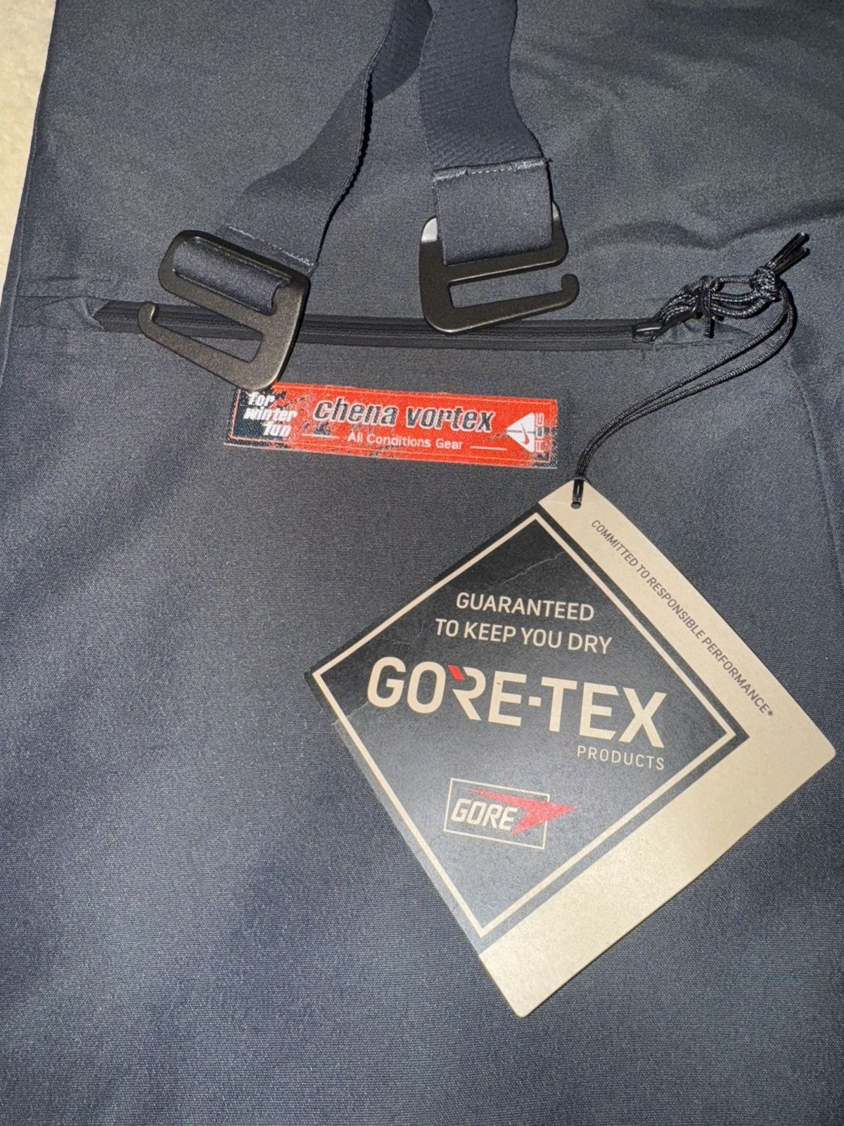 Nike ACG Nike Acg Chena Vortex Snow pants Size US 44 / EU 60 - 2 Thumbnail