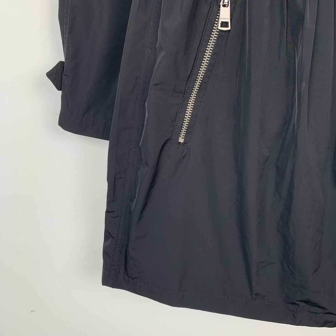 Burberry Burberry Trench Coat Black Coat (Size 38/S) Size S / US 4 / IT 40 - 5 Thumbnail