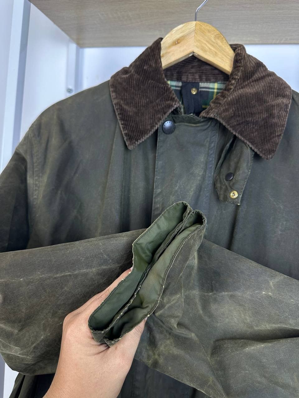 Barbour × Vintage DISTRESS A200 BARBOUR Waxed Border Coat Jacket (PIT 22) Size US S / EU 44-46 / 1 - 6 Thumbnail