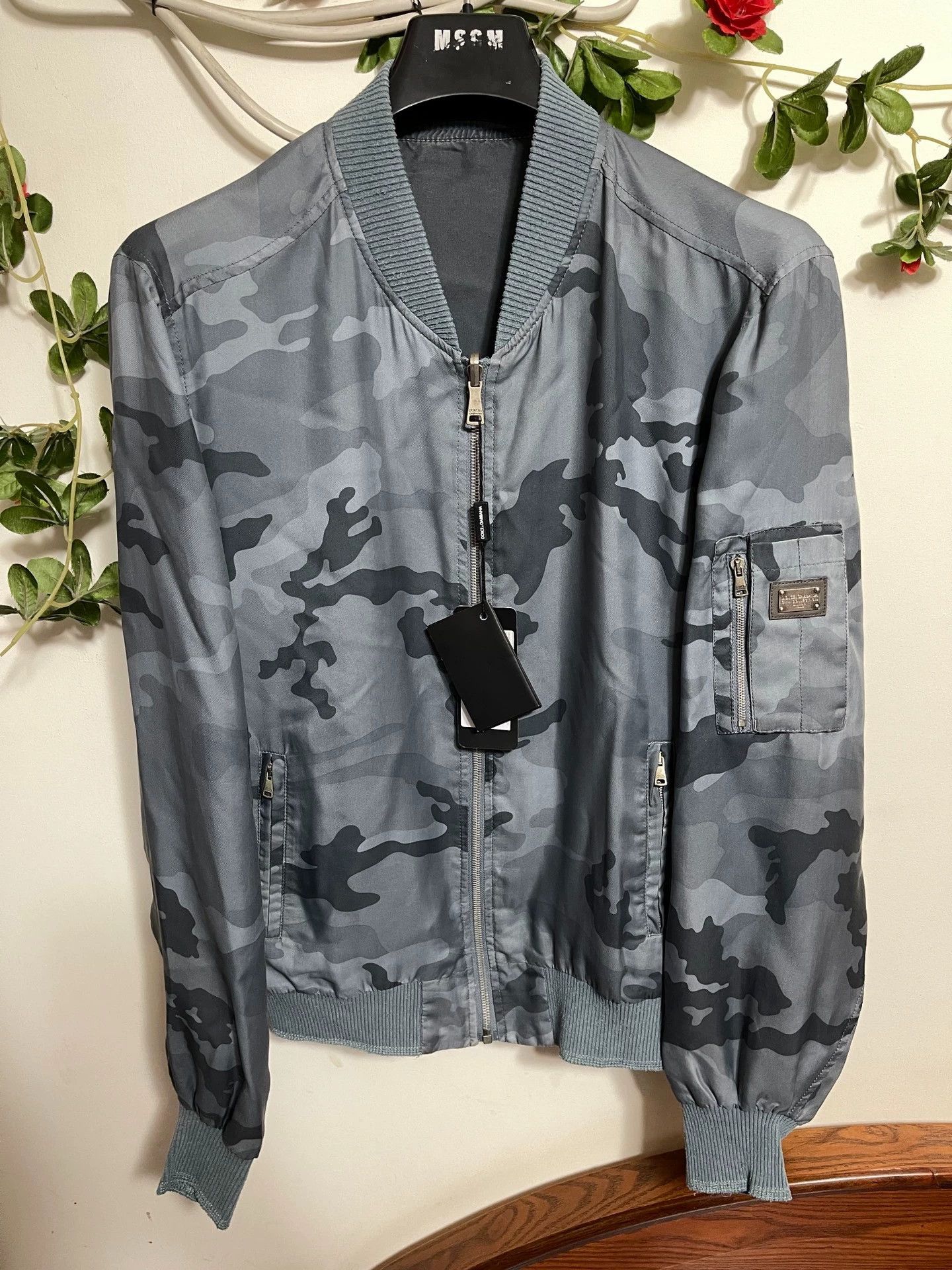 Dolce & Gabbana DG Double-Face Silk Distressed Camo/Plain Jacket 46 Size US S / EU 44-46 / 1 - 1 Thumbnail