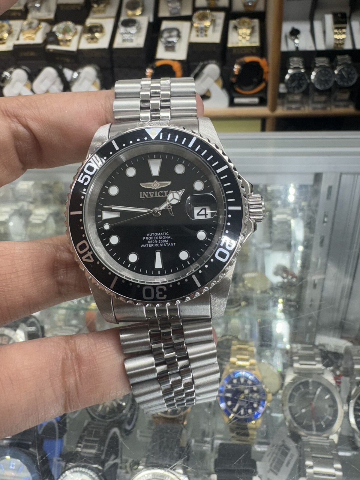 Invicta Invicta Watch Men Size Automatic Movement Size 40 - 12 Thumbnail