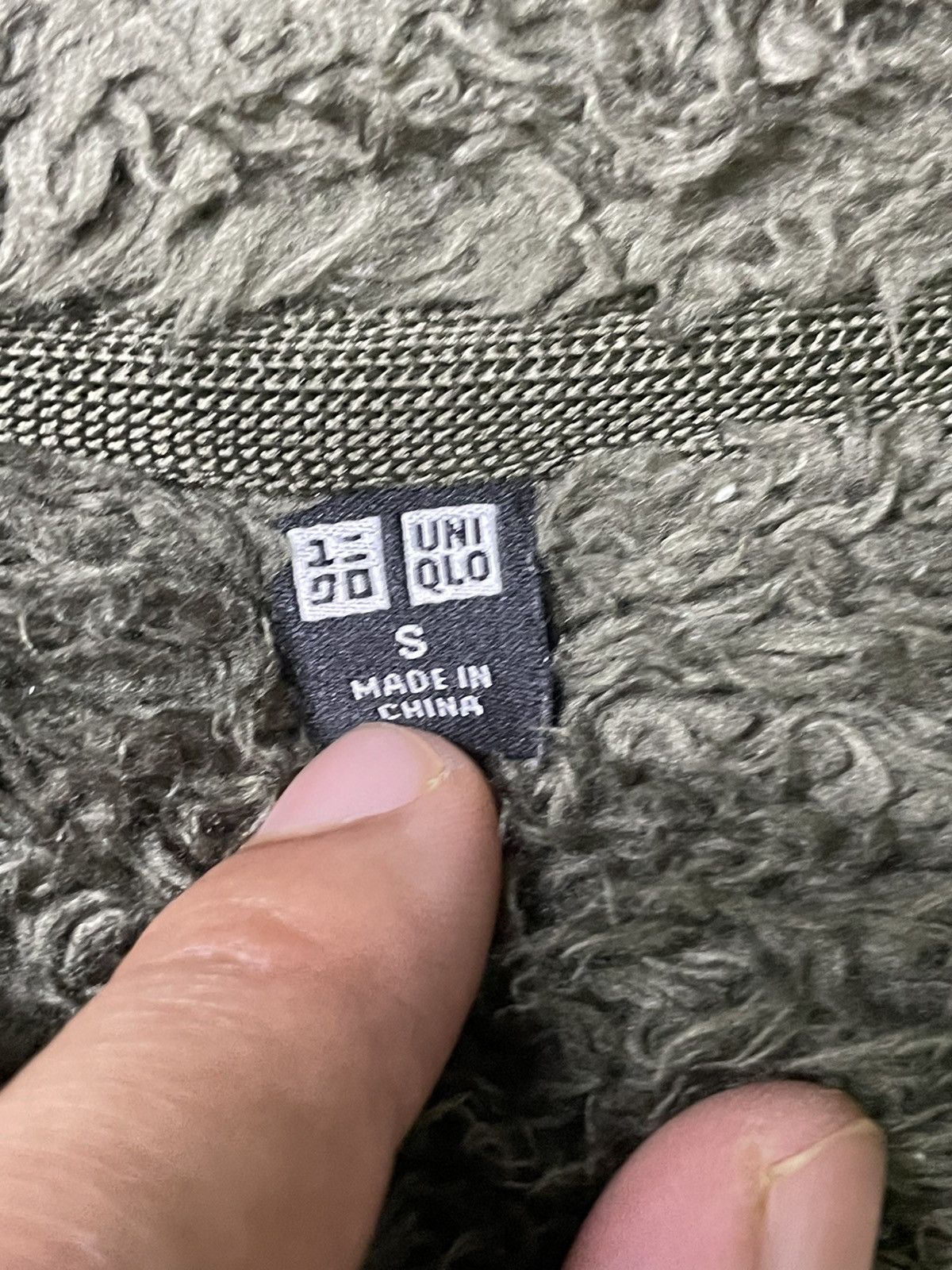 Japanese Brand × Uniqlo × Vintage Vintage Uniqlo Fleece Hooded Jacket (48) Size US S / EU 44-46 / 1 - 7 Thumbnail