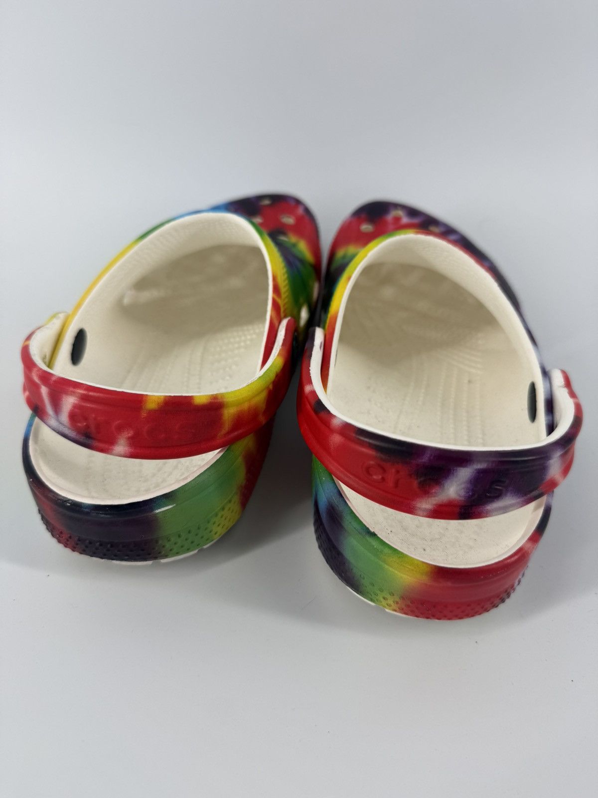 Crocs Crocs Classic Tie-Dye Clogs Shoes Men’s Size 5 W 7 Rainbow Size US 7 / IT 37 - 2 Thumbnail