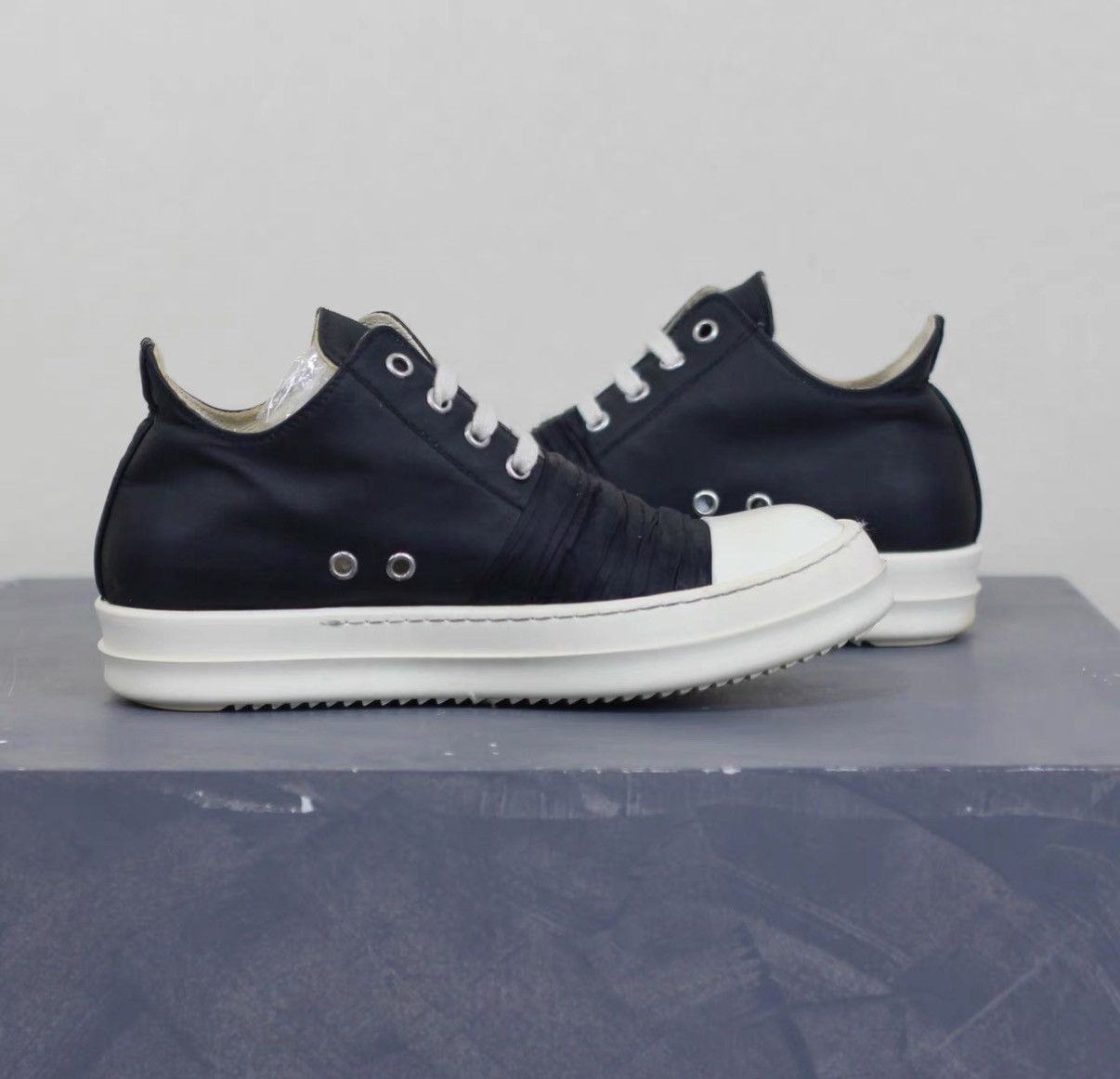 Rick Owens Rick Owens DRKSHDW Silk Strap Converse-Inspired Sneakers Size US 6.5 / IT 36.5 - 5 Thumbnail