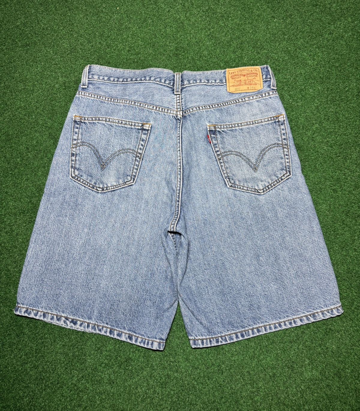Levi's Y2K Levi’s 550 Relaxed Fit Baggy Jorts Grunge Denim Shorts Size US 34 / EU 50 - 1 Thumbnail