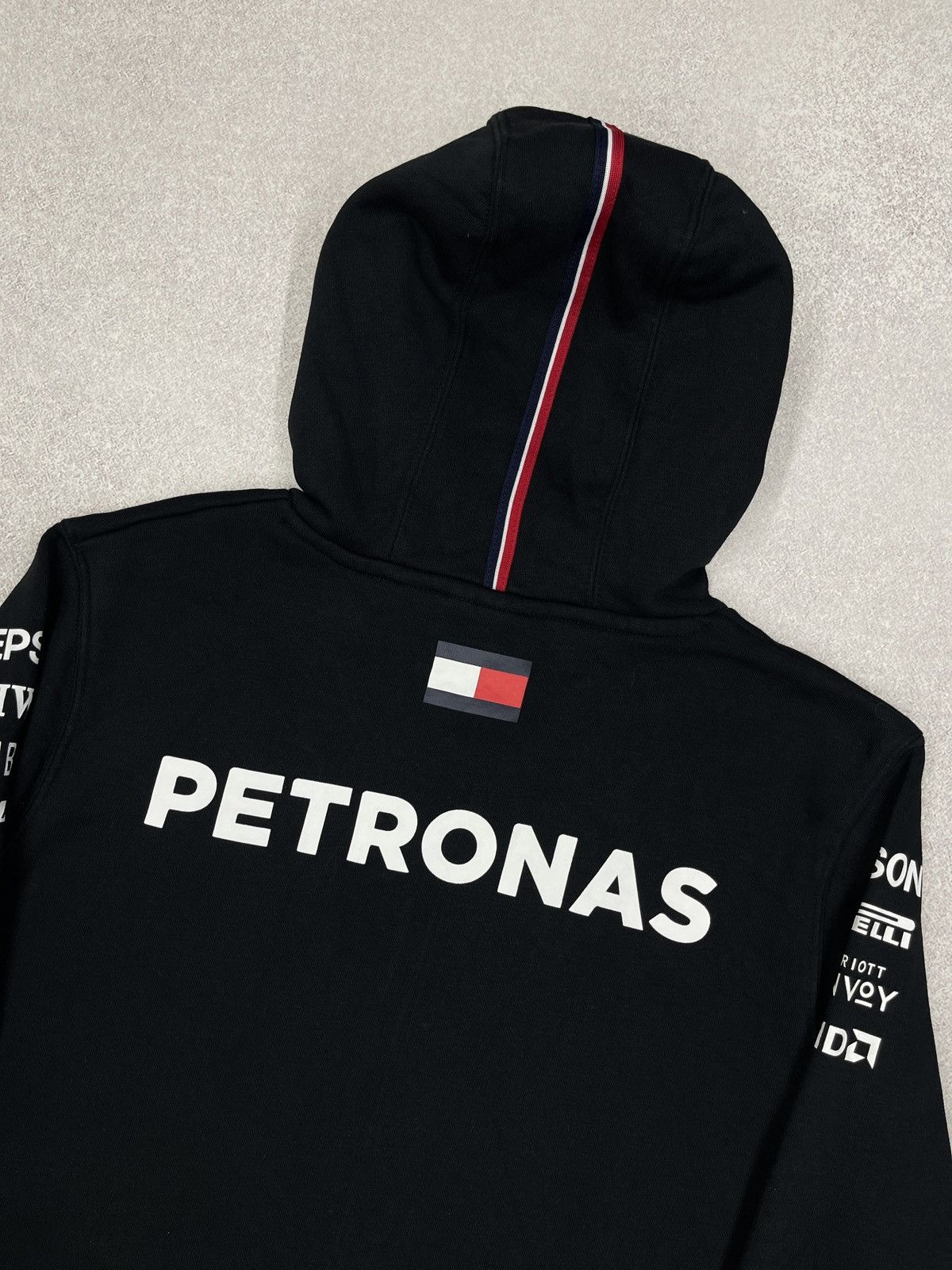 Mercedes-Benz Mercedes Benz AMG Tommy Hilfiger Petronas F1 Team Hoodie Y2K Size US S / EU 44-46 / 1 - 7 Thumbnail