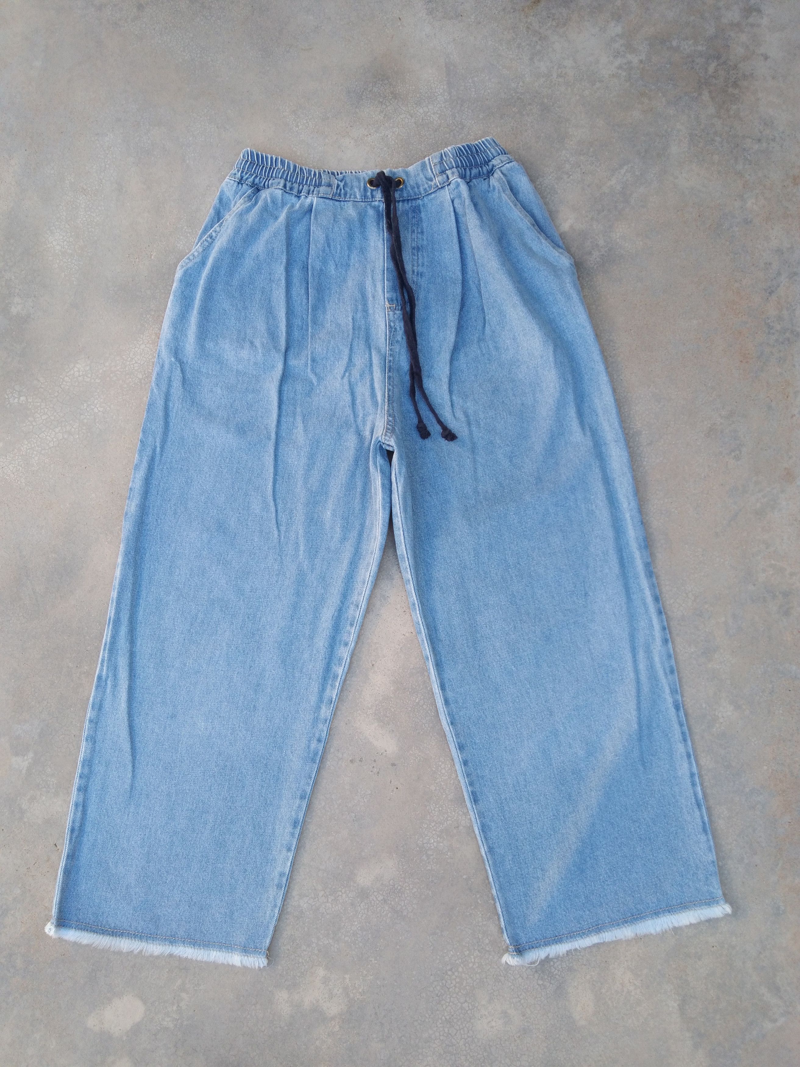 image of Vintage Retro Baggy Jeans Pants in Blue, Men's (Size 30)
