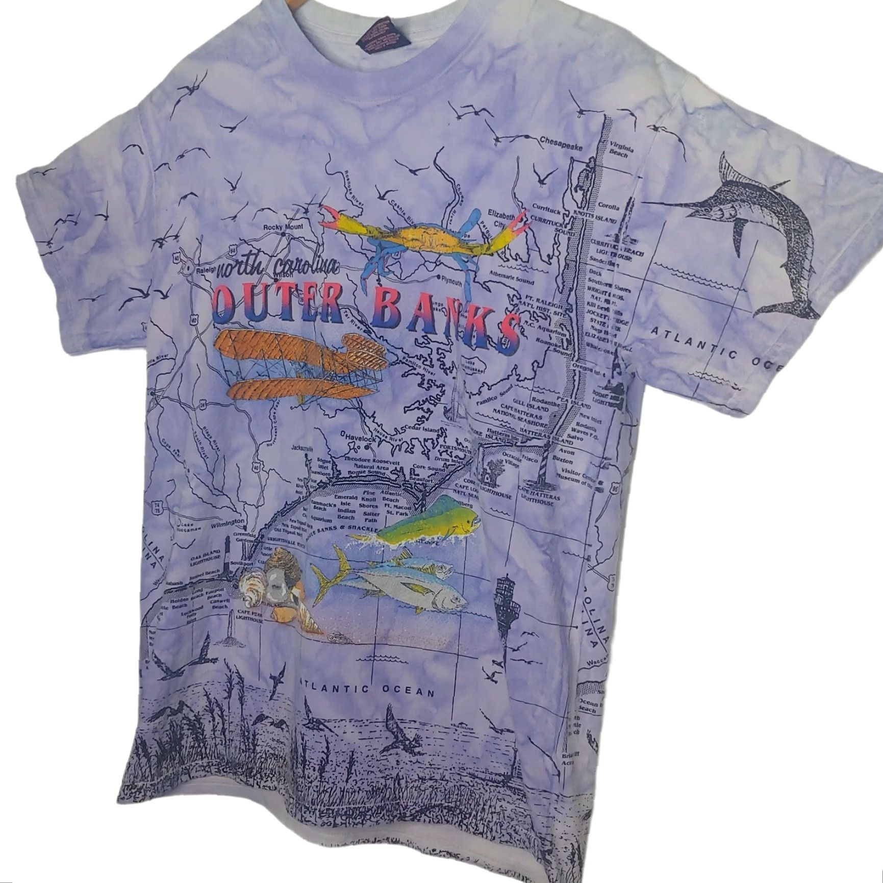 Vintage VINTAGE Blue Dolphin Designs Outer Banks Shirt Large Ocean Map Tie Dye Short Sleeve T-Shirt Mens Large Blue All Over Print OBX Beach North Carolina Size US L / EU 52-54 / 3 - 2 Thumbnail