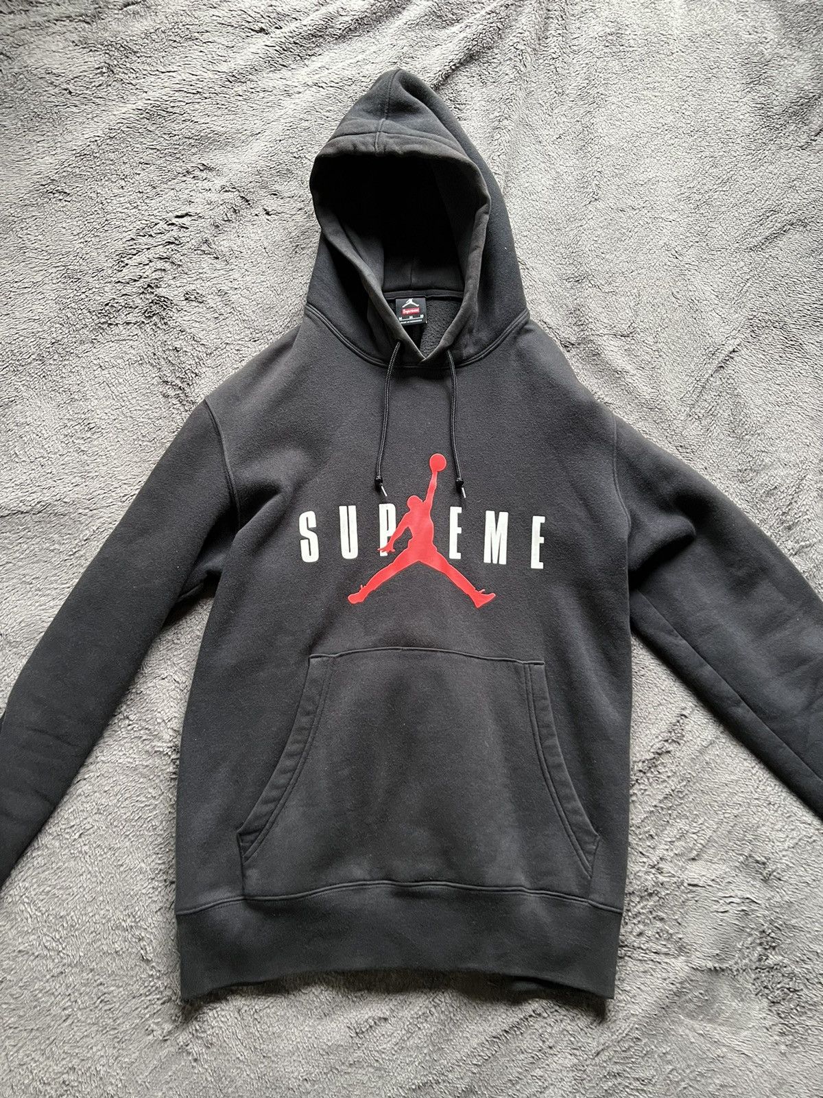 Supreme x jordan sales hoodie