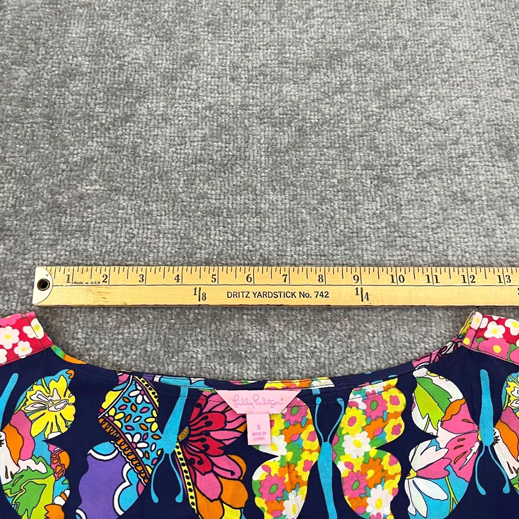 Lilly Pulitzer Lilly Pulitzer Top Womens Small Blue Colorful Butterfly 100% Silk Round Size S / US 4 / IT 40 - 6 Thumbnail