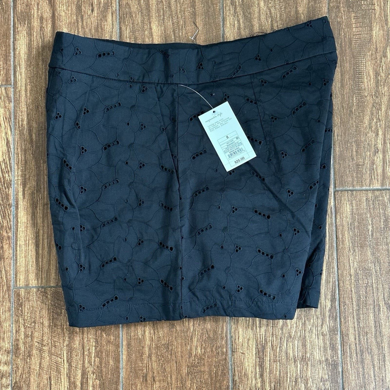 Other A New Day Women's High-Rise Pleated Eyelet Cotton Short 8 Size 30" / US 8 / IT 44 - 4 Thumbnail