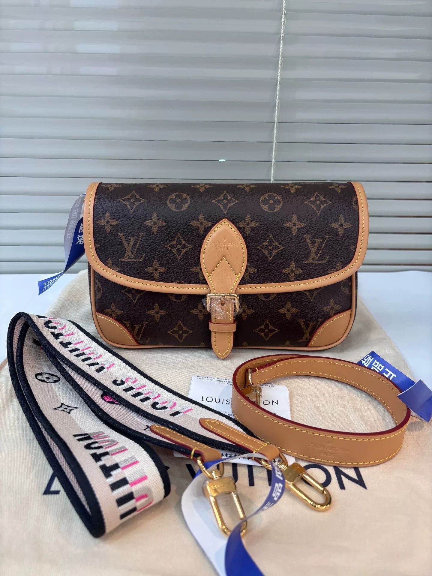 Louis Vuitton Louis Vuitton Diane Monogram Crossbody Bag Size ONE SIZE - 1 Thumbnail