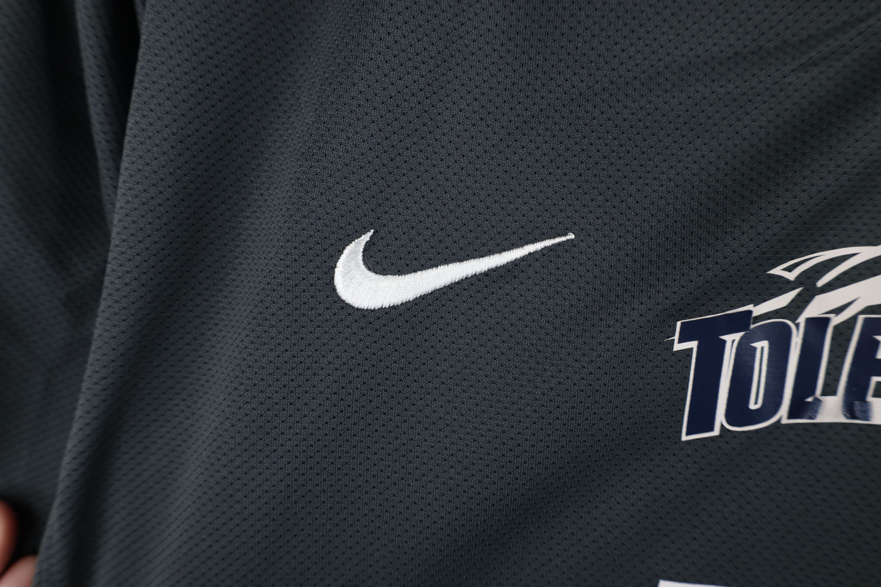 Nike × Vintage Nike Game Worn University of Toledo Soccer Jersey Gray #3 Size US S / EU 44-46 / 1 - 6 Thumbnail