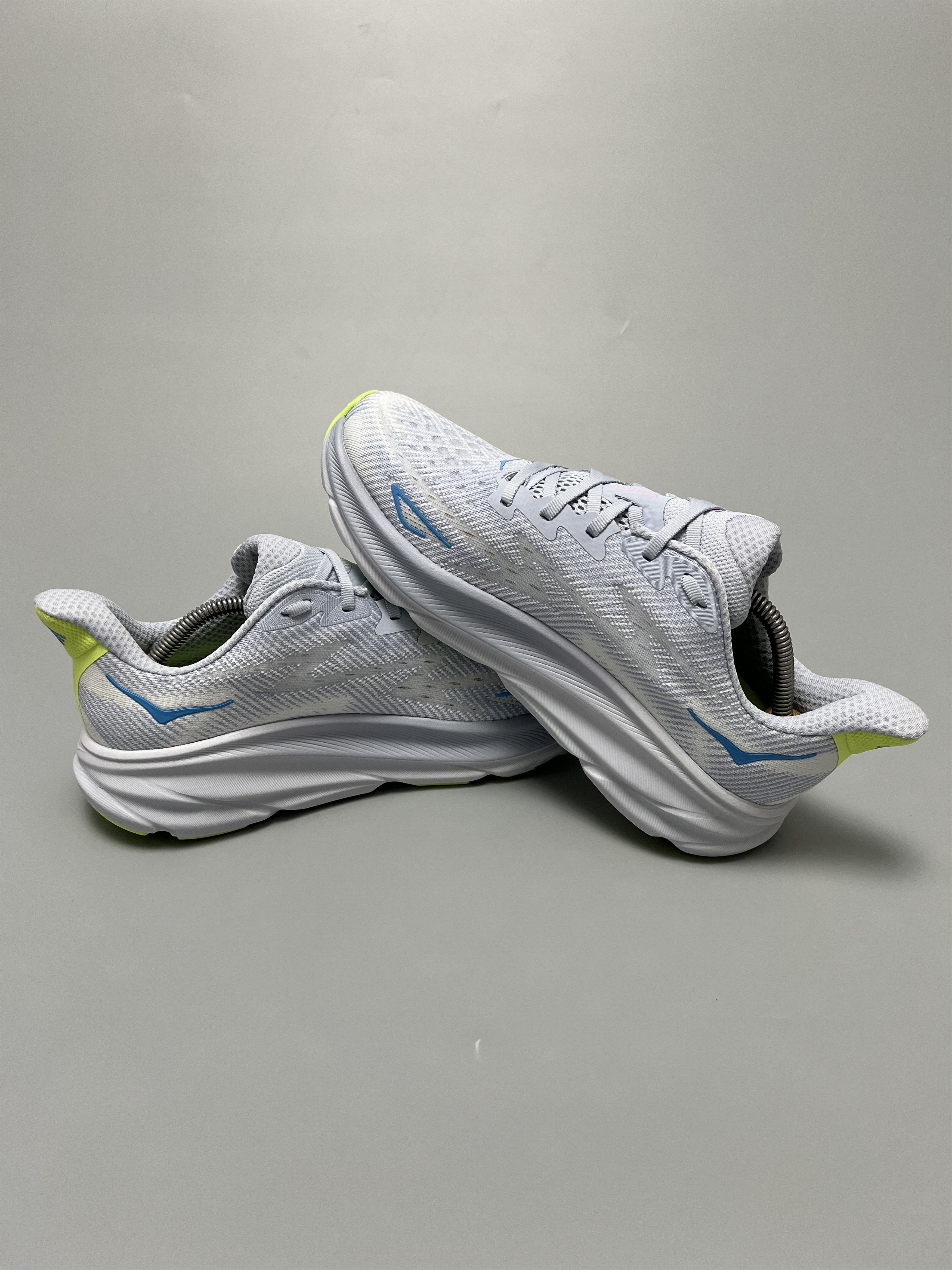 Hoka 10B Hoka One One Clifton 9 Running Shoes Walking Gym Size US 10 / IT 40 - 5 Thumbnail