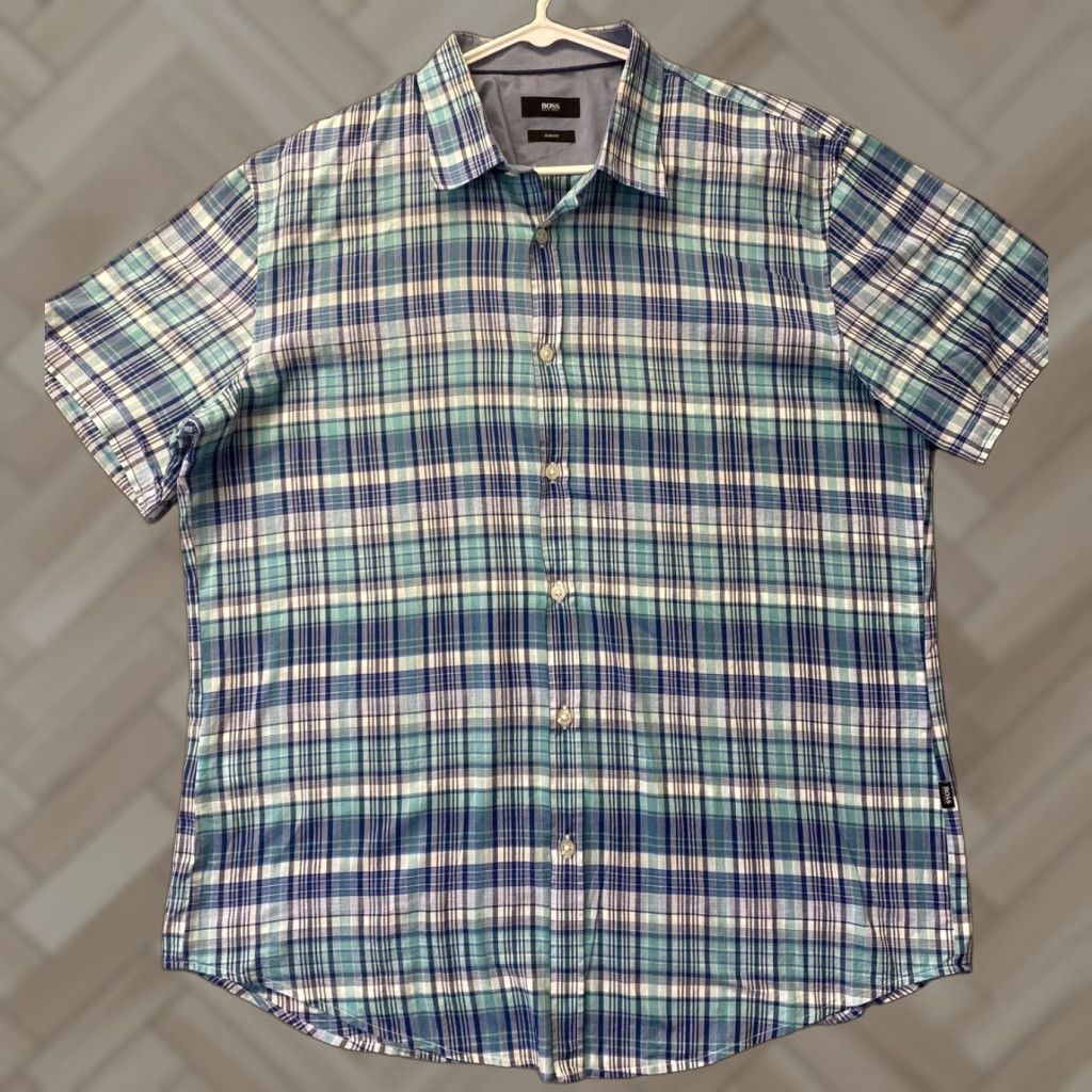 Hugo Boss HUGO BOSS Aqua Plaid Short Sleeve Button-Up Shirt XL Lightweight Men’s Size US XL / EU 56 / 4 - 1 Thumbnail
