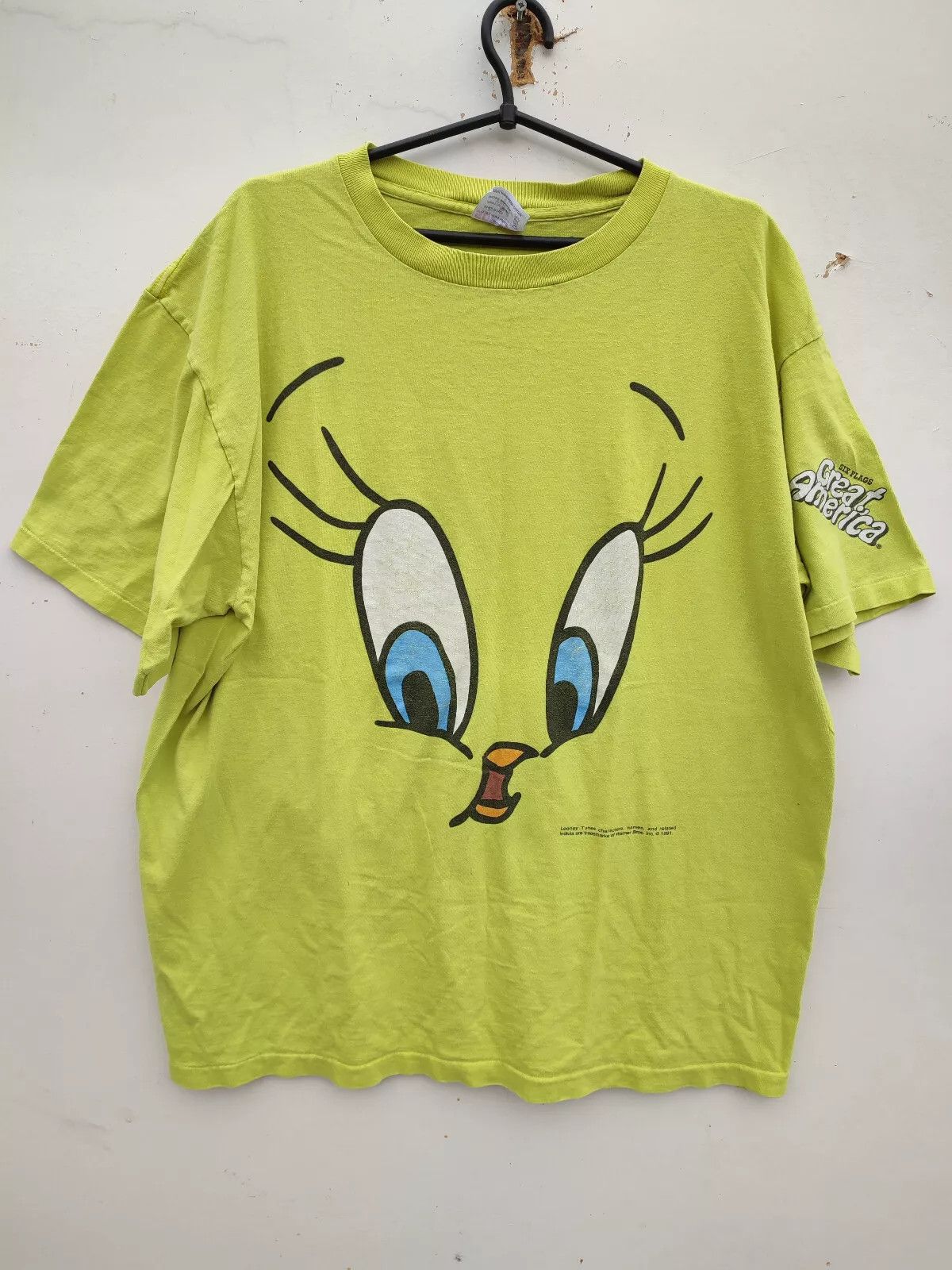 Vintage Vintage Looney Tunes Six Flag Great America 90s Size US XXL / EU 58 / 5 - 1 Thumbnail