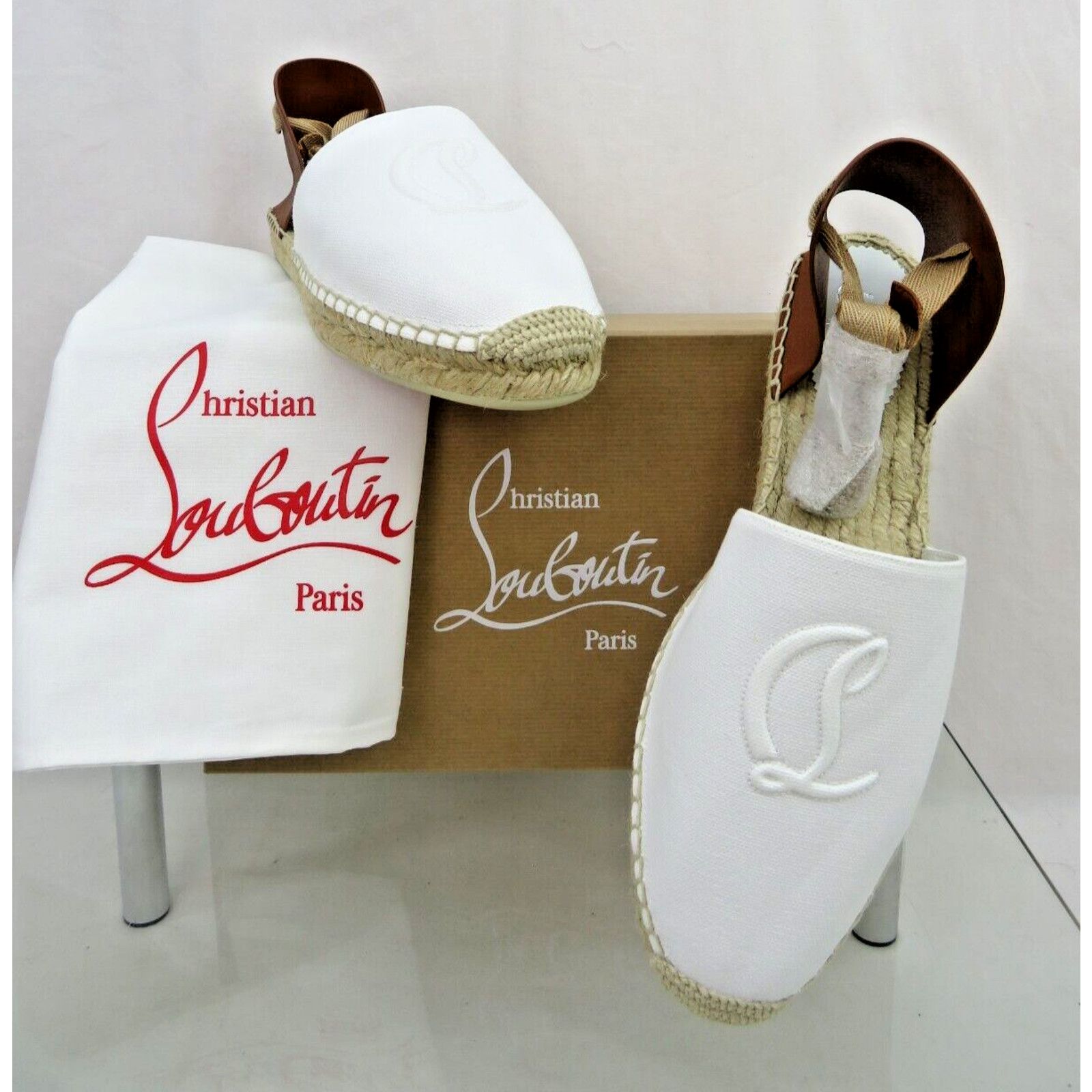 Christian Louboutin OUBOUTIN NANOU WHITE CANVAS LEATH CL LOGO TIE ESPADRILLES 39 Size US 9 / IT 39 - 12 Thumbnail