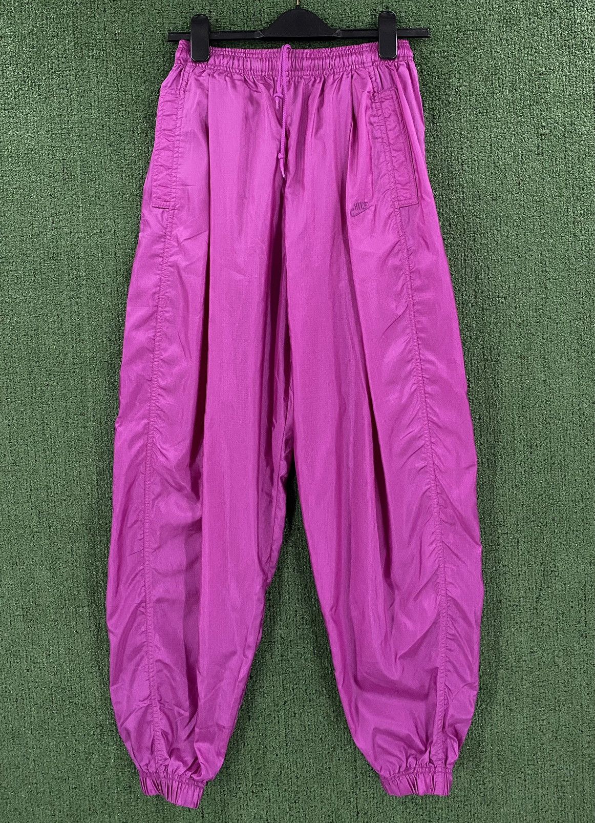 Nike VTG 90’s Nike Elite Spellout Ballon Baggy Windbreaker Pants Size 30" / US 8 / IT 44 - 1 Thumbnail