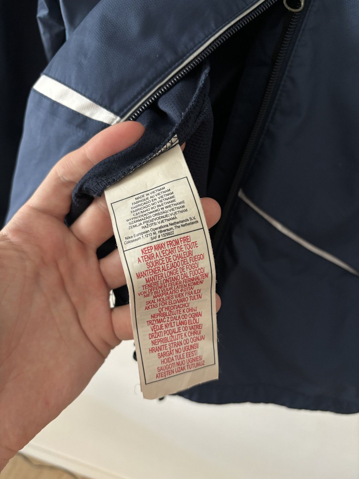 Nike Vintage Nike Transformer Jacket Size US L / EU 52-54 / 3 - 8 Thumbnail