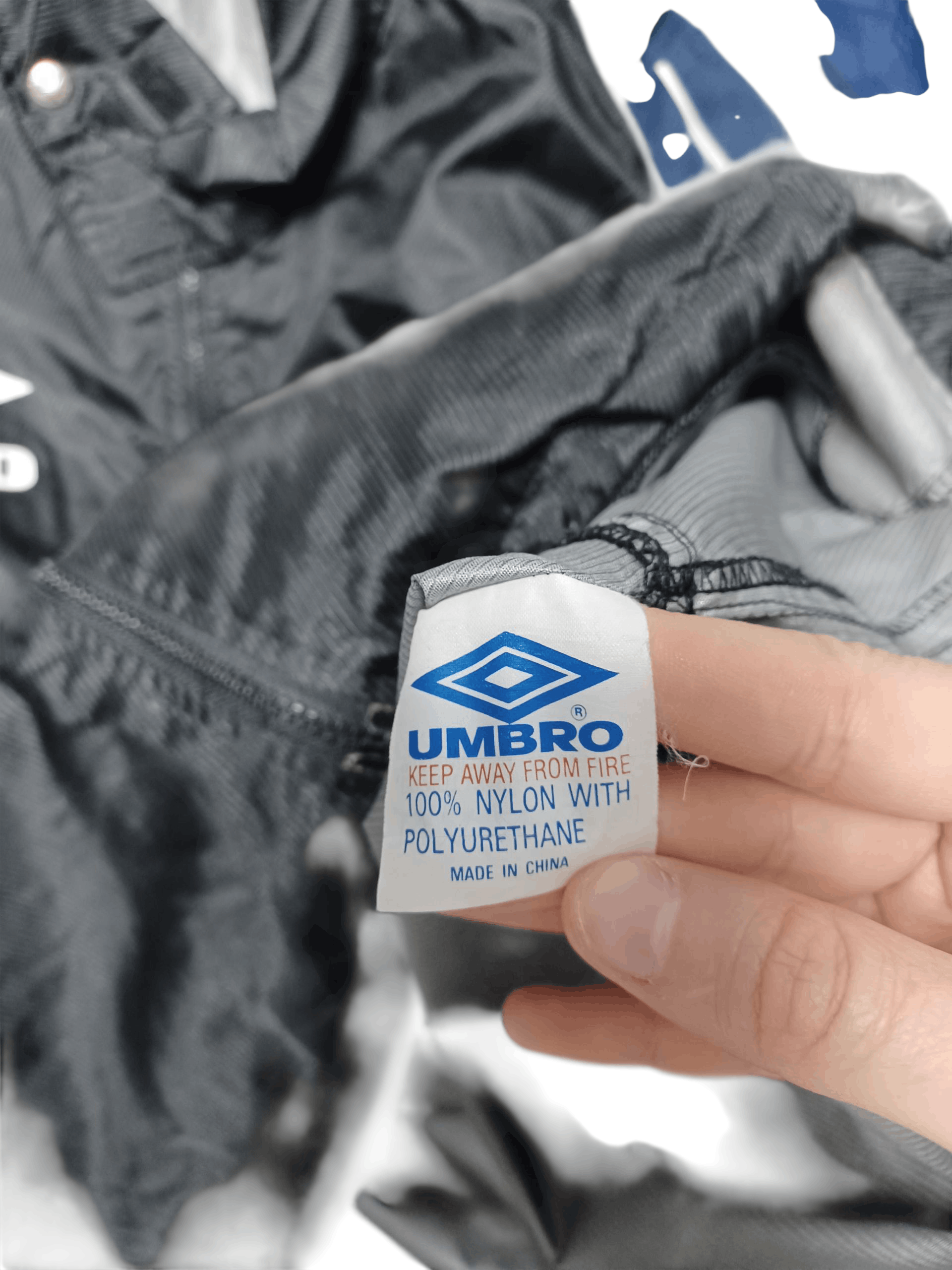 Umbro UMBRO VINTAGE 90S BIG LOGO NYLON JACKET Size US M / EU 48-50 / 2 - 4 Thumbnail