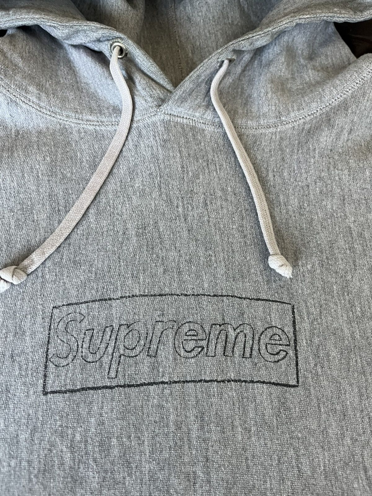 Kaws × Supreme SS11 Supreme x Kaws Chalk Box Logo Hoodie XL Size US XL / EU 56 / 4 - 1 Thumbnail